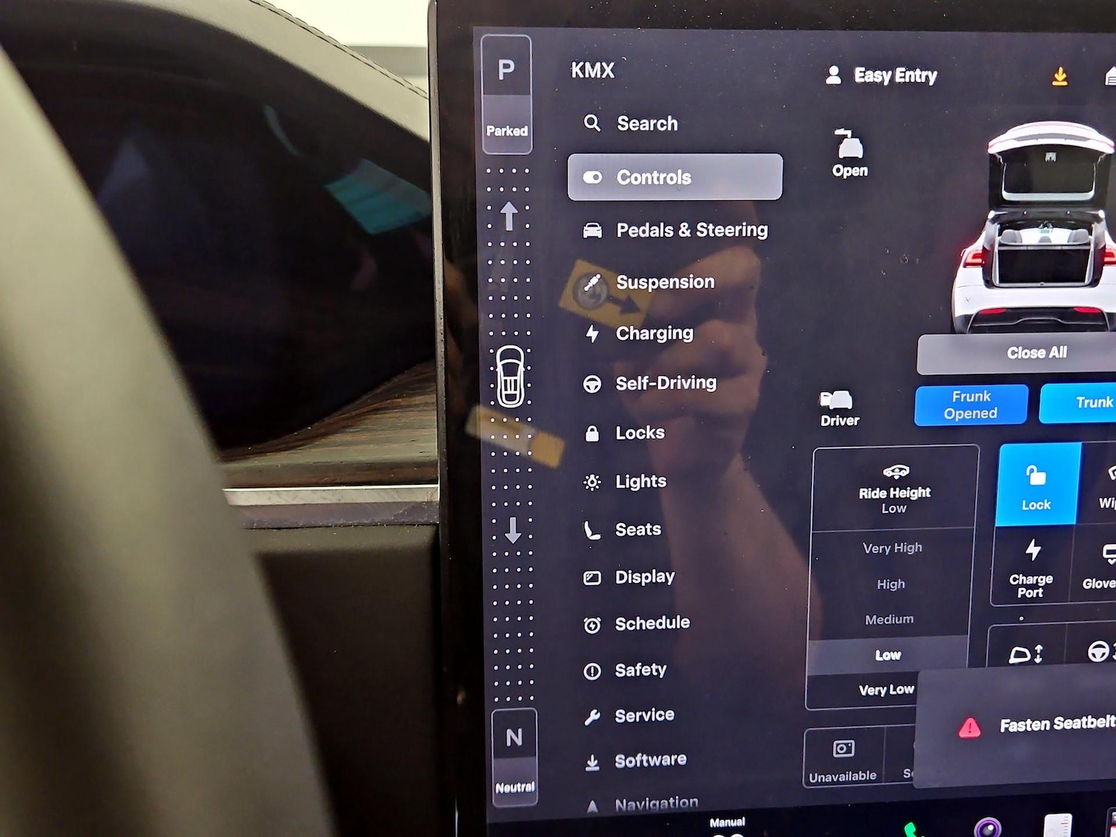 2024 Tesla Model X Long Range - Photo 16