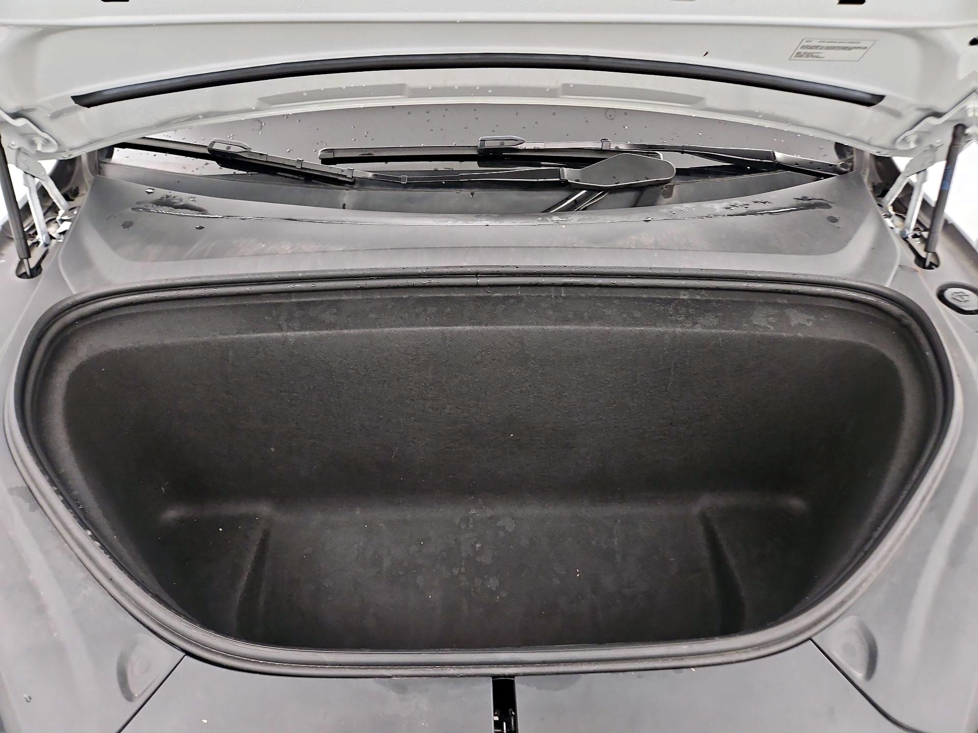 Thumbnail: 2024 Tesla Model X - 19