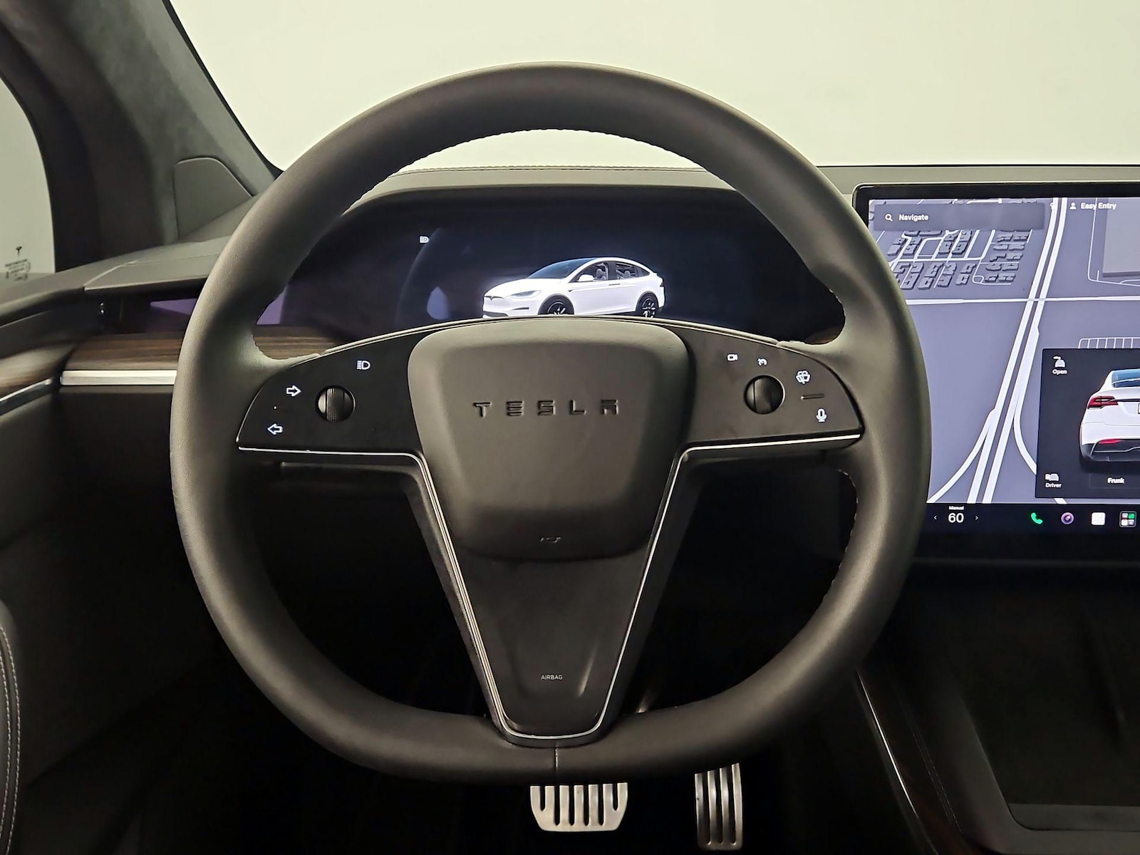 2024 Tesla Model X Long Range - Photo 9