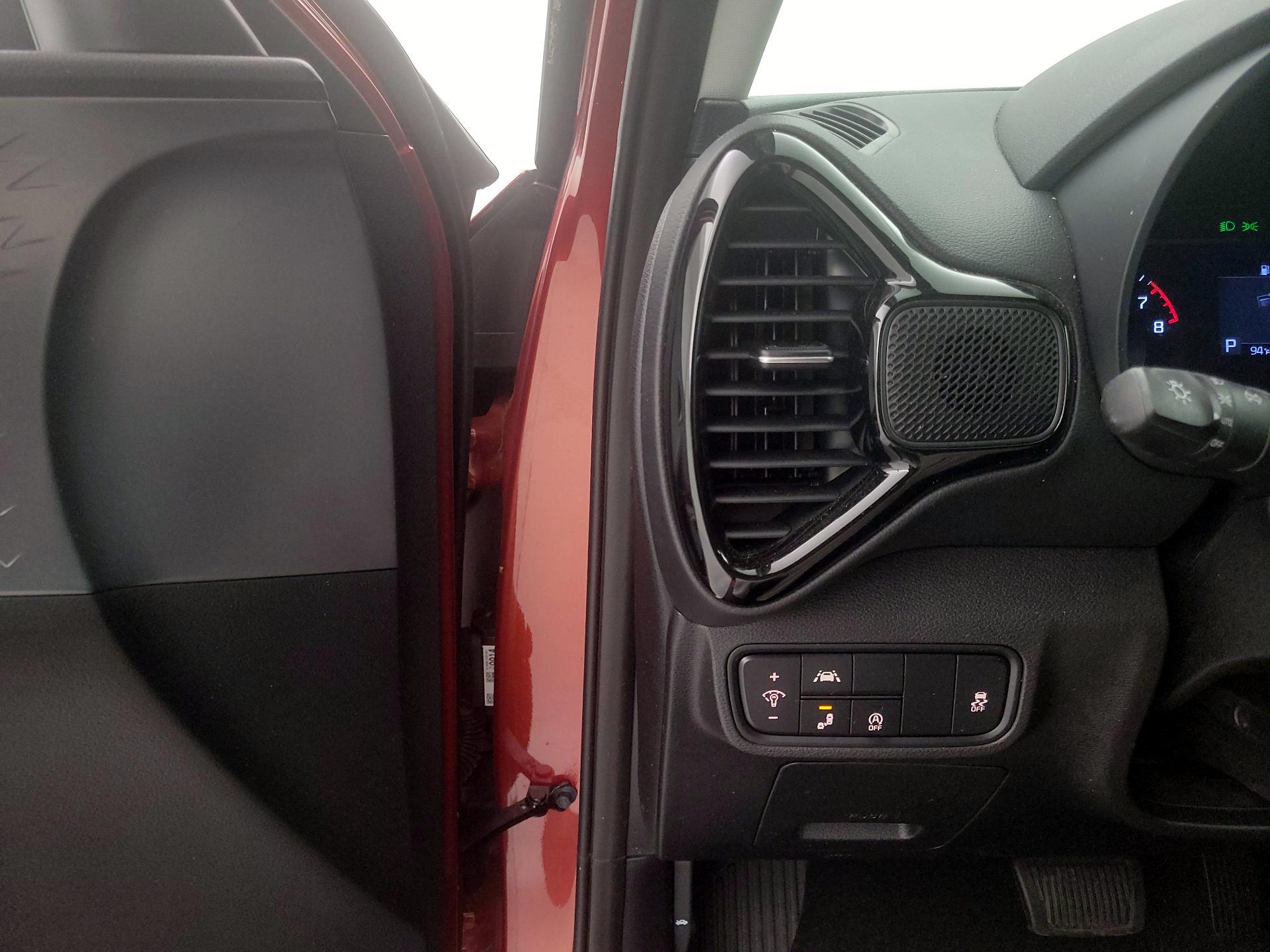 Thumbnail: 2022 Kia Soul - 13