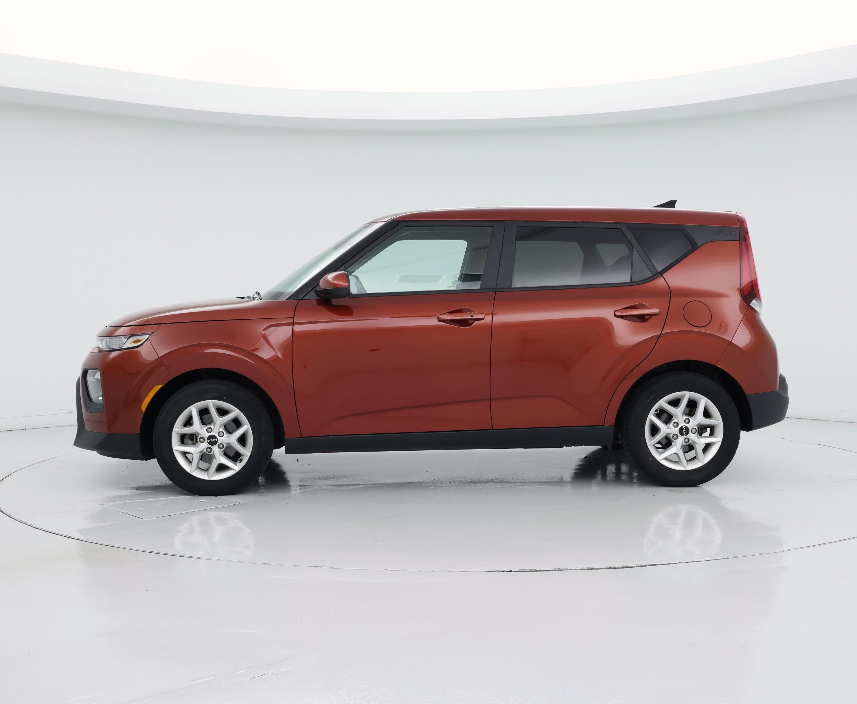 Thumbnail: 2022 Kia Soul - 3