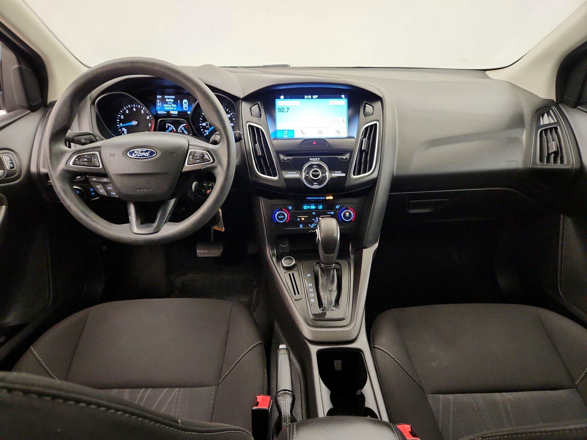 Thumbnail: 2017 Ford Focus - 9
