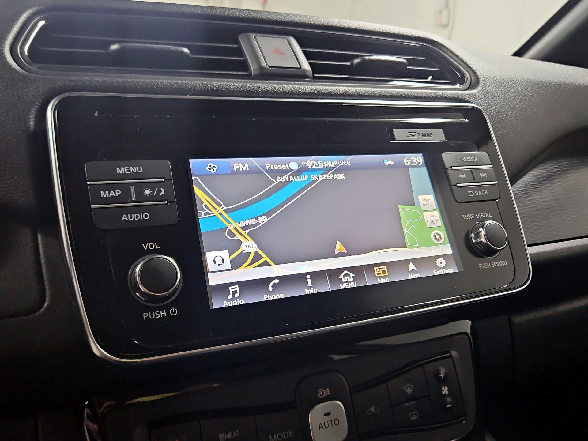 Thumbnail: 2019 Nissan Leaf - 14