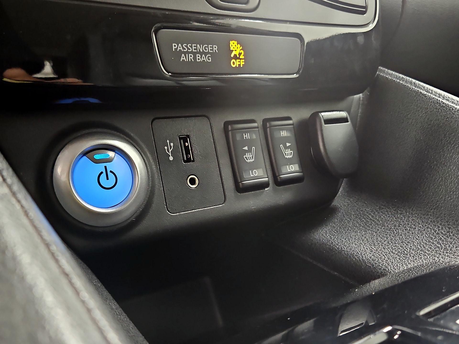 Thumbnail: 2019 Nissan Leaf - 19