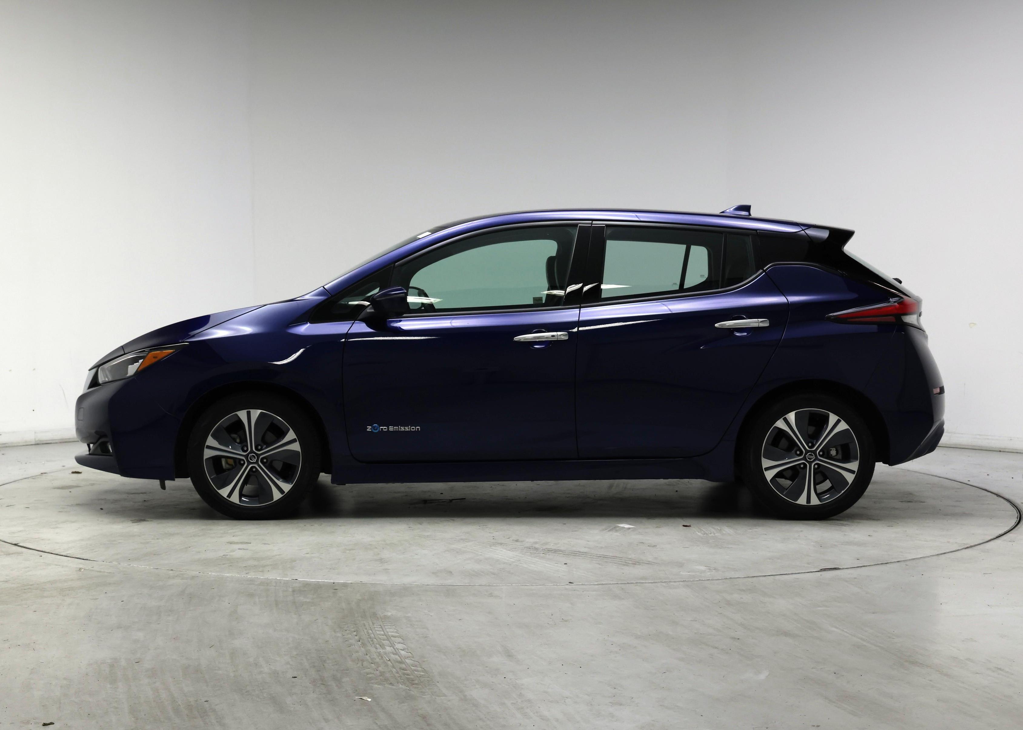 Thumbnail: 2019 Nissan Leaf - 3