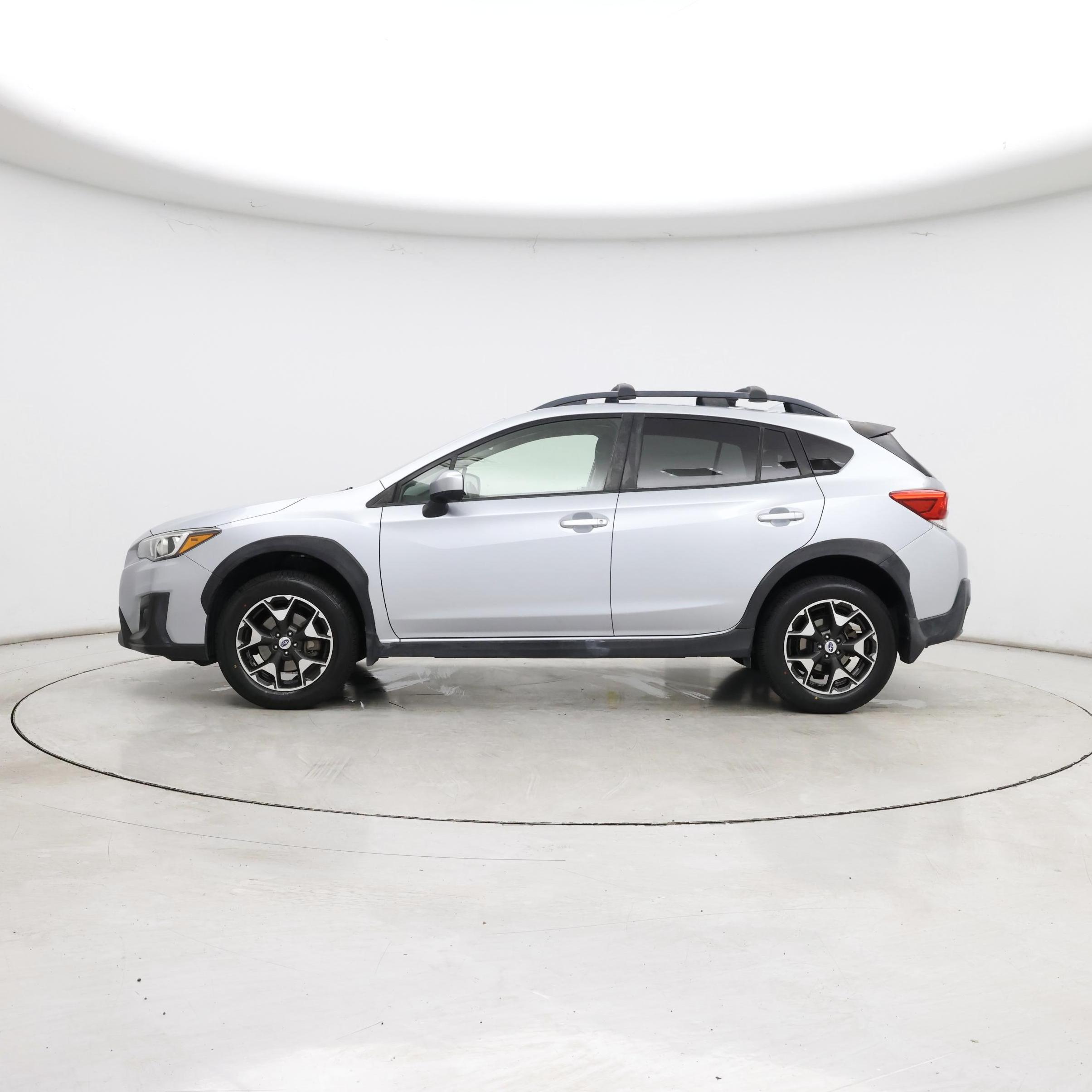 Thumbnail: 2018 Subaru Crosstrek - 3