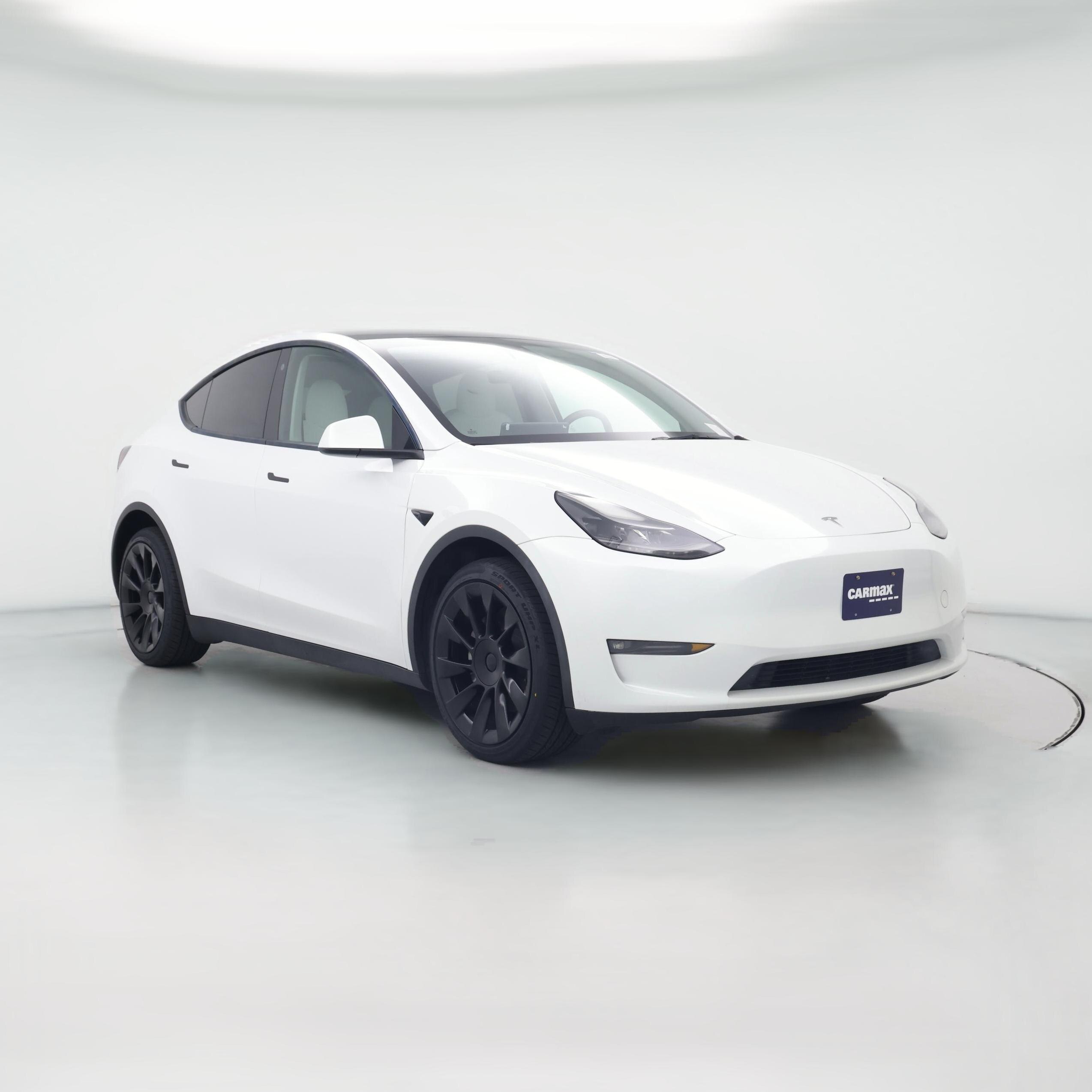 Thumbnail: 2023 Tesla Model Y - 1