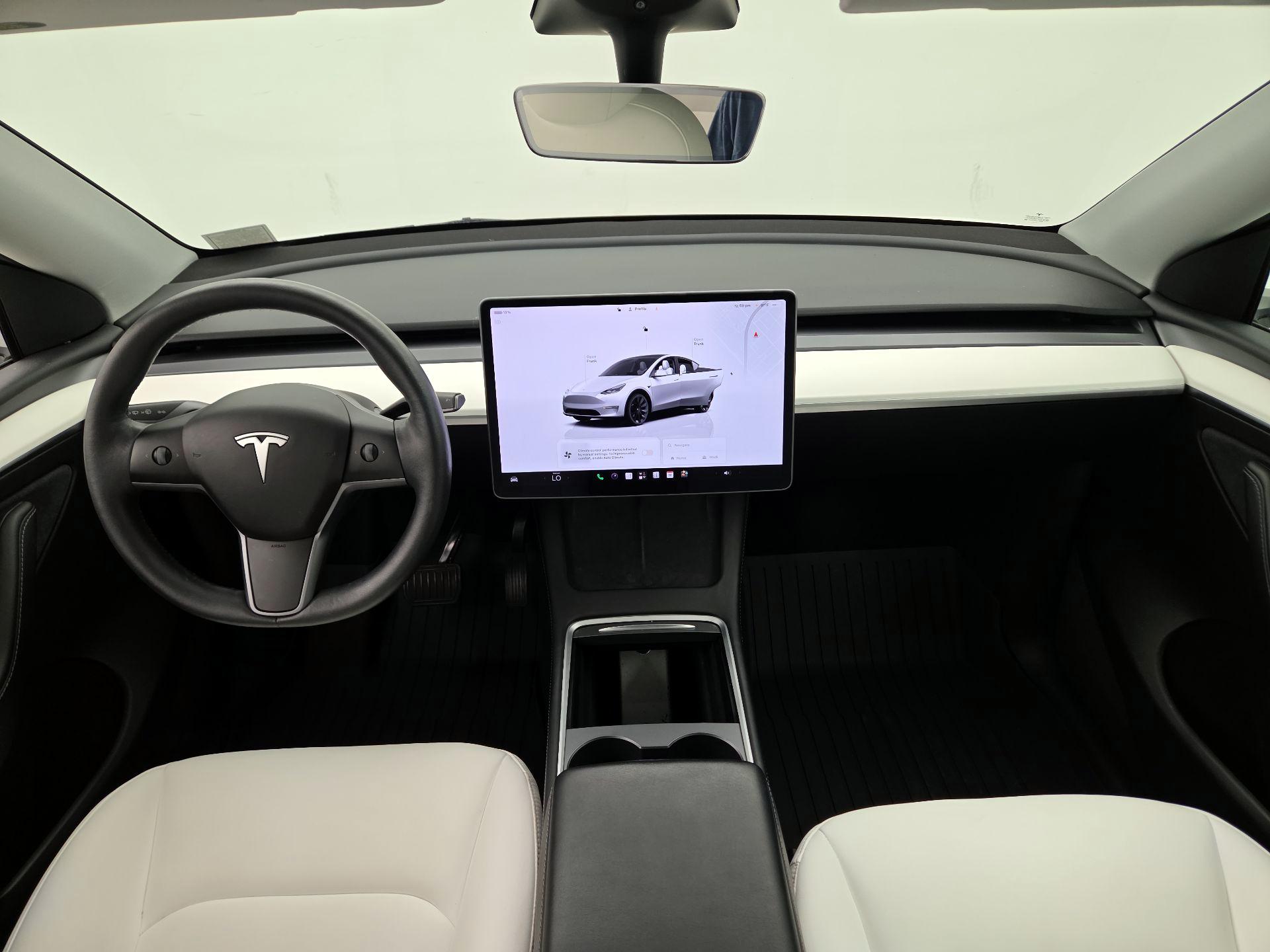 Thumbnail: 2023 Tesla Model Y - 9