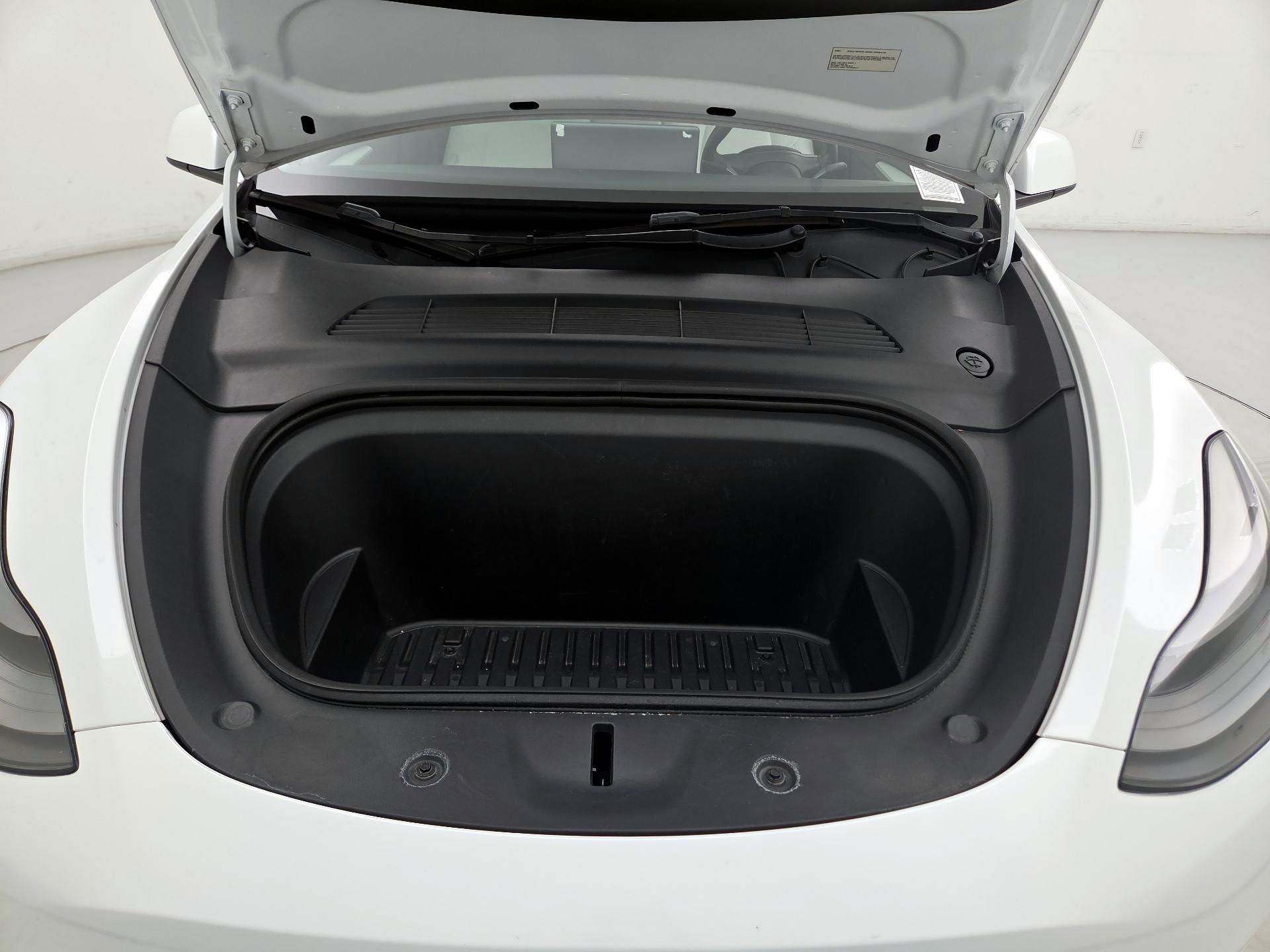 Thumbnail: 2023 Tesla Model Y - 20