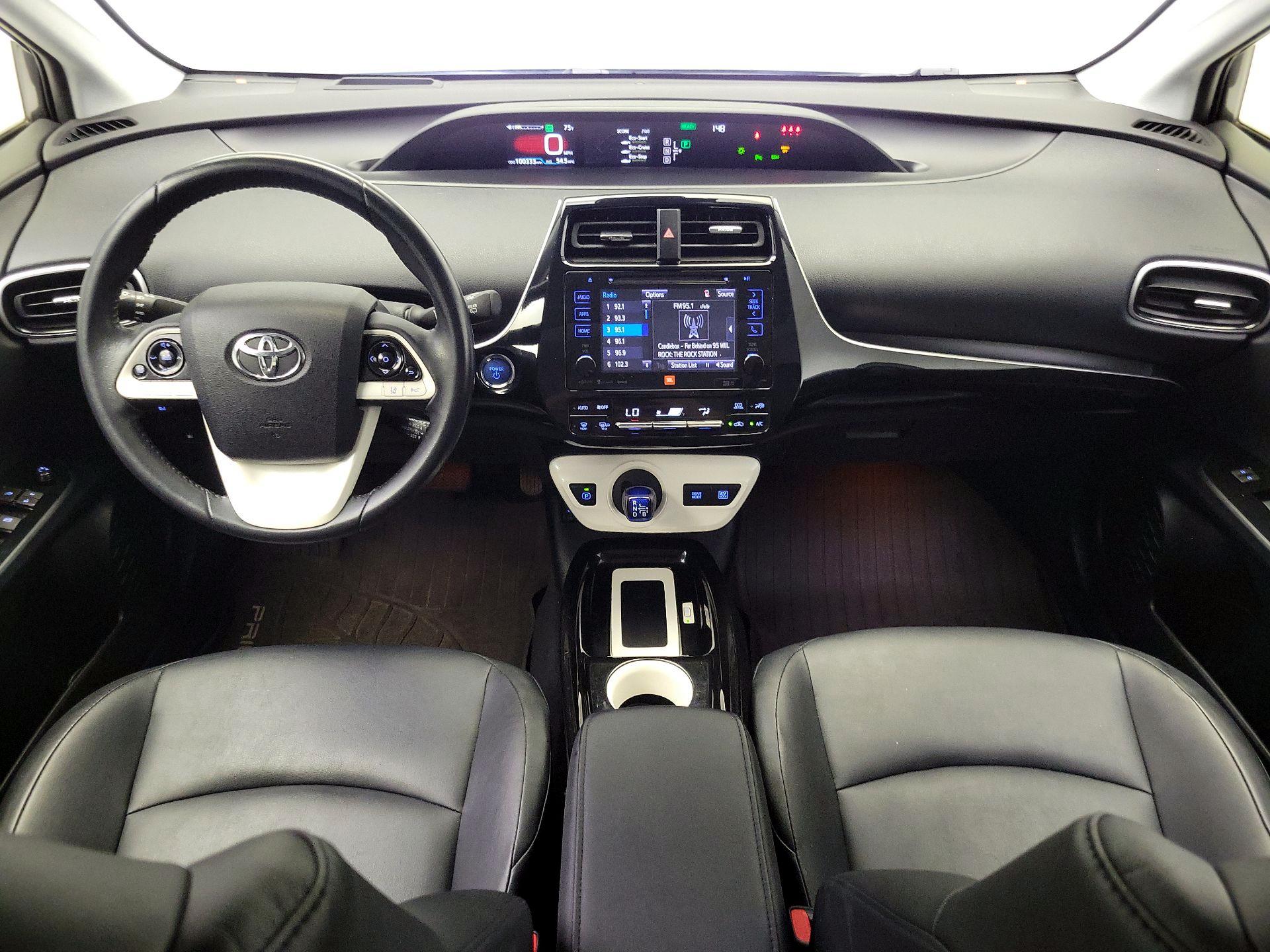 Thumbnail: 2017 Toyota Prius - 9