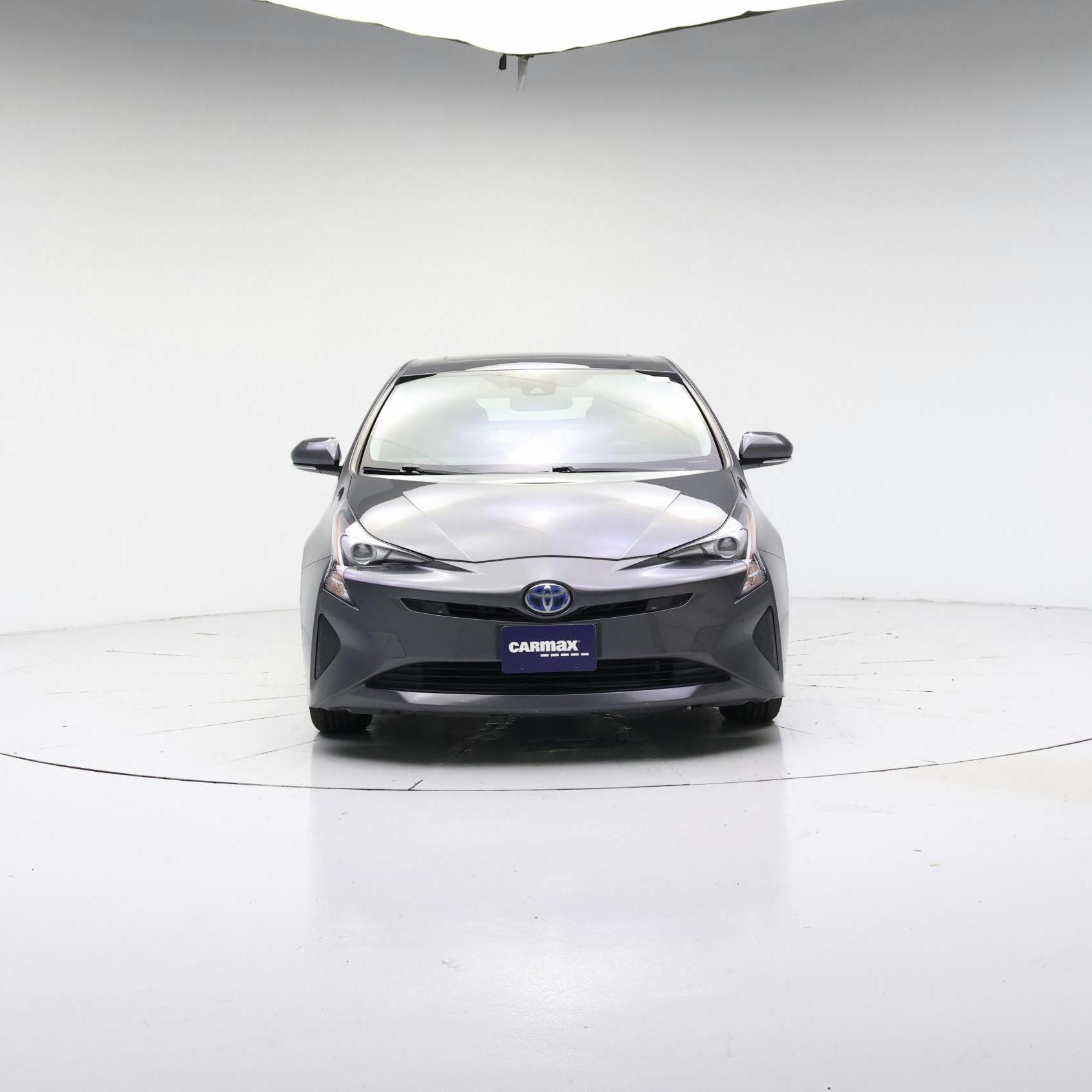 Thumbnail: 2017 Toyota Prius - 5