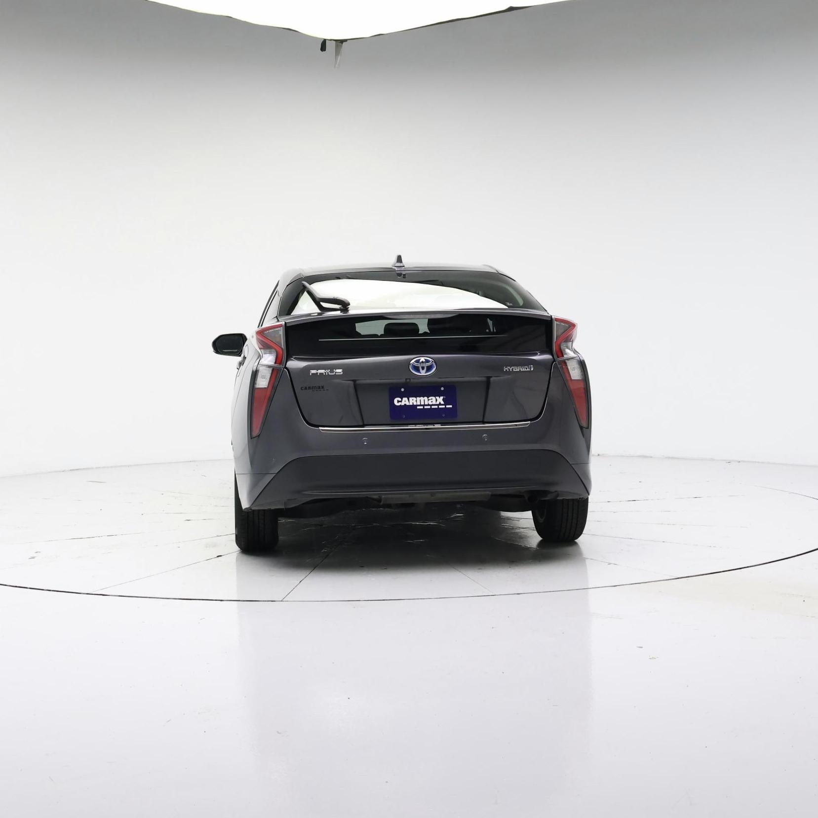 Thumbnail: 2017 Toyota Prius - 6