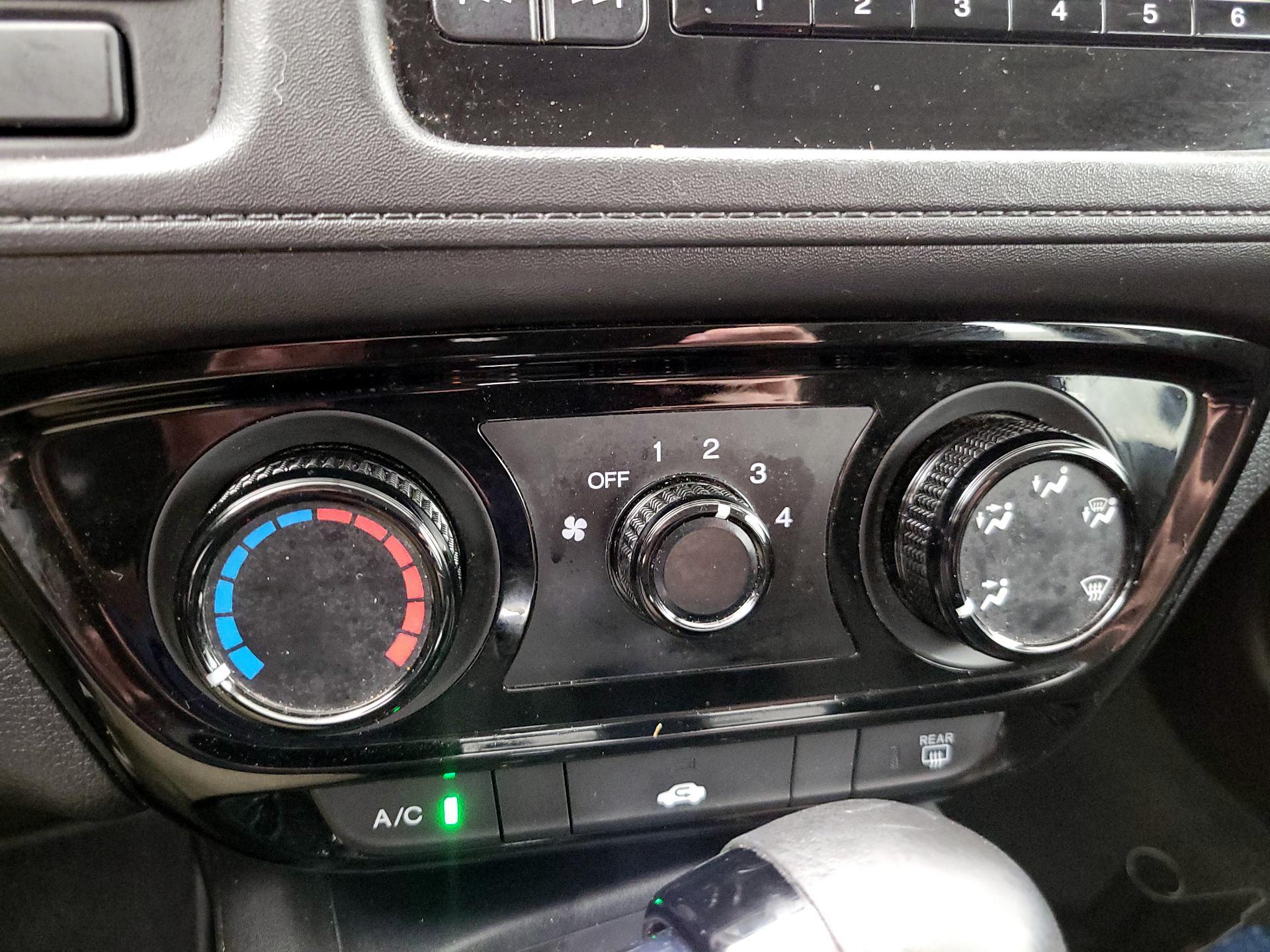 Thumbnail: 2020 Honda HR-V - 16