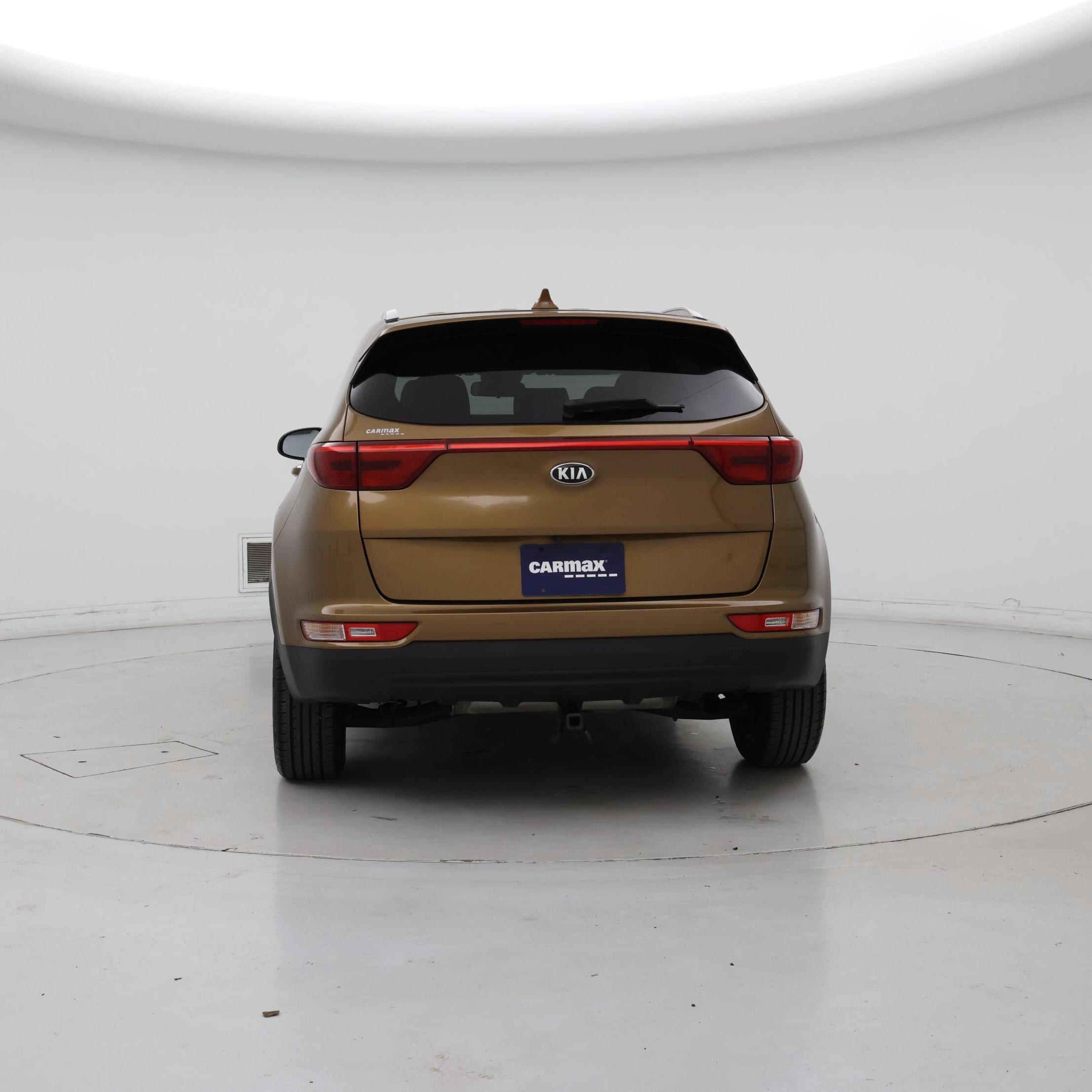 Thumbnail: 2017 Kia Sportage - 6