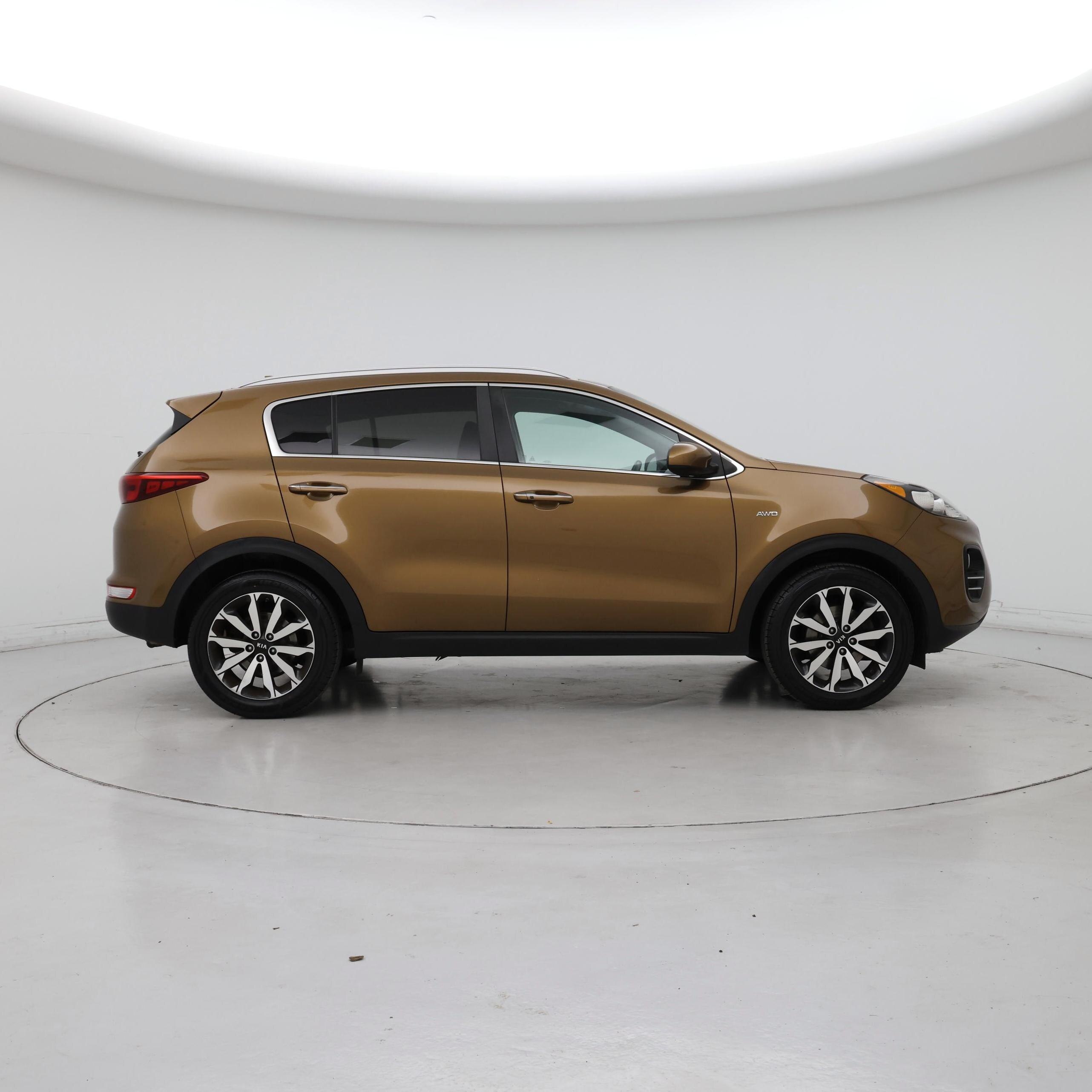 Thumbnail: 2017 Kia Sportage - 7