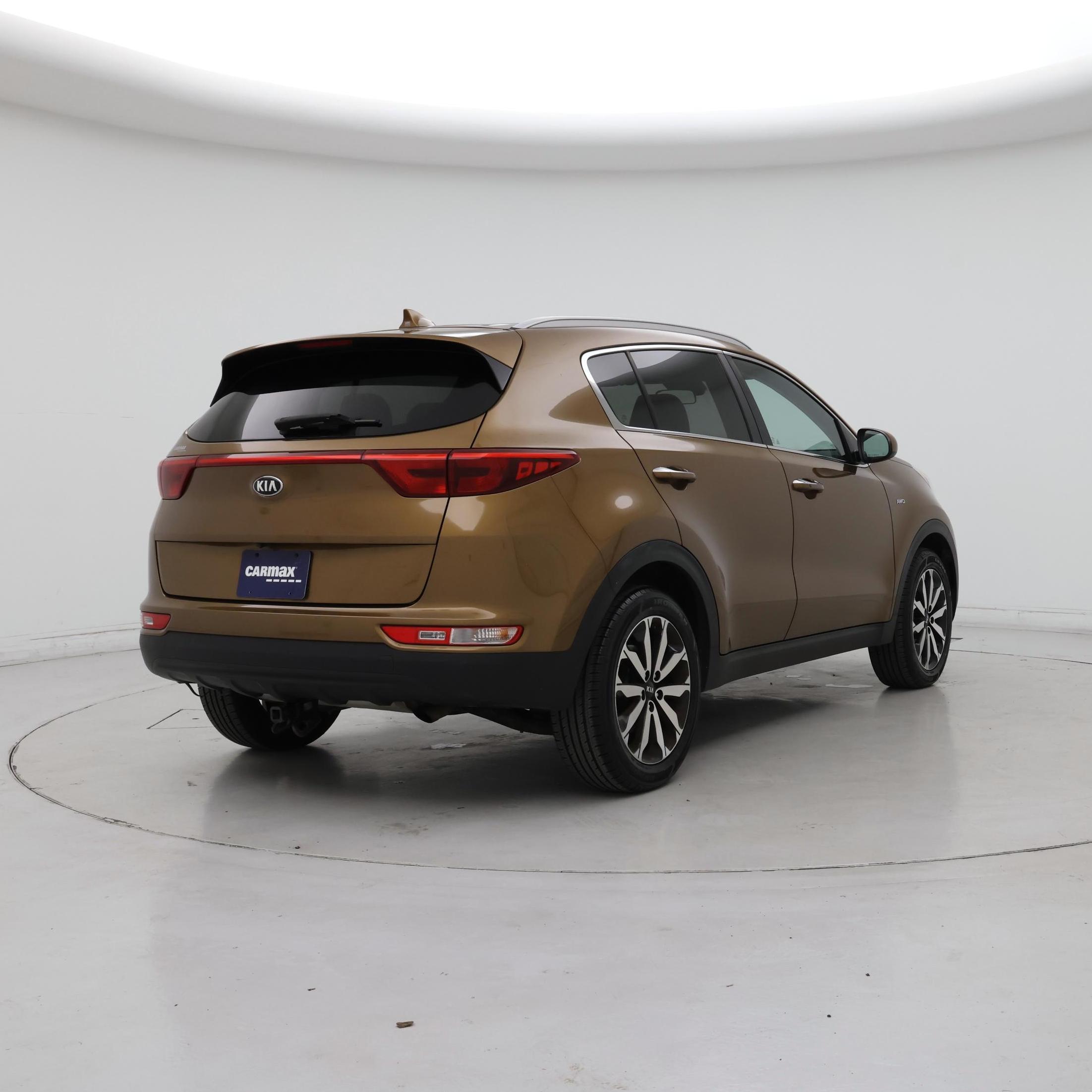 Thumbnail: 2017 Kia Sportage - 8
