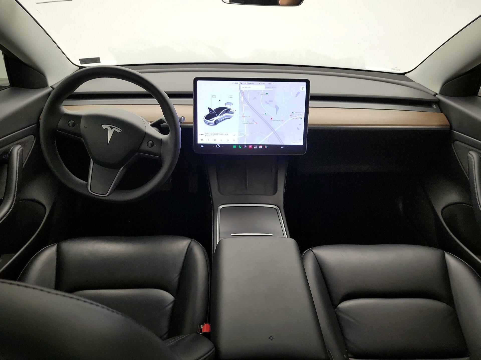 Thumbnail: 2021 Tesla Model 3 - 9