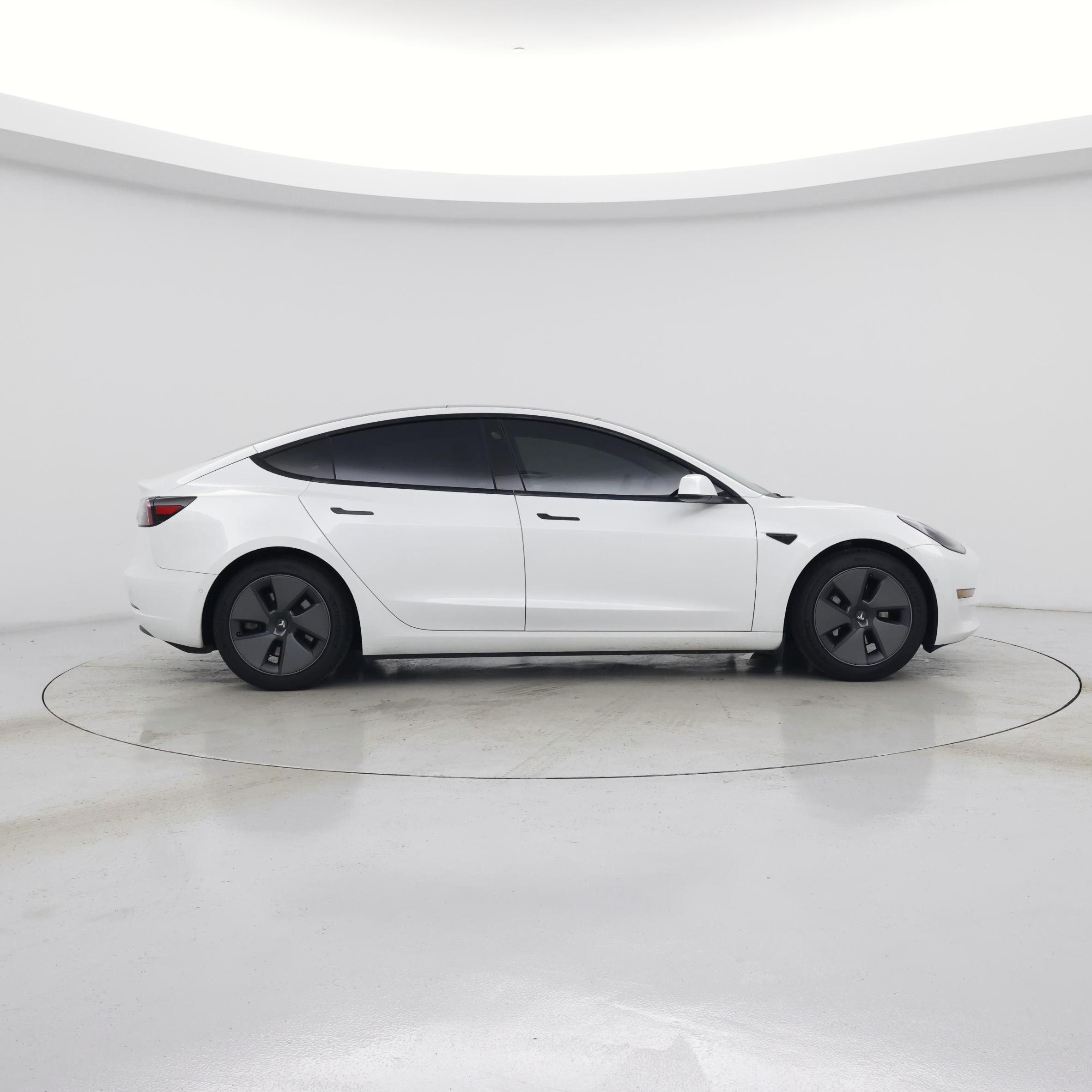 Thumbnail: 2021 Tesla Model 3 - 7