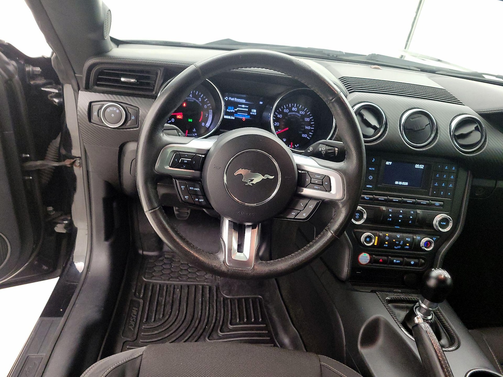 2016 Ford Mustang V6 - Photo 9