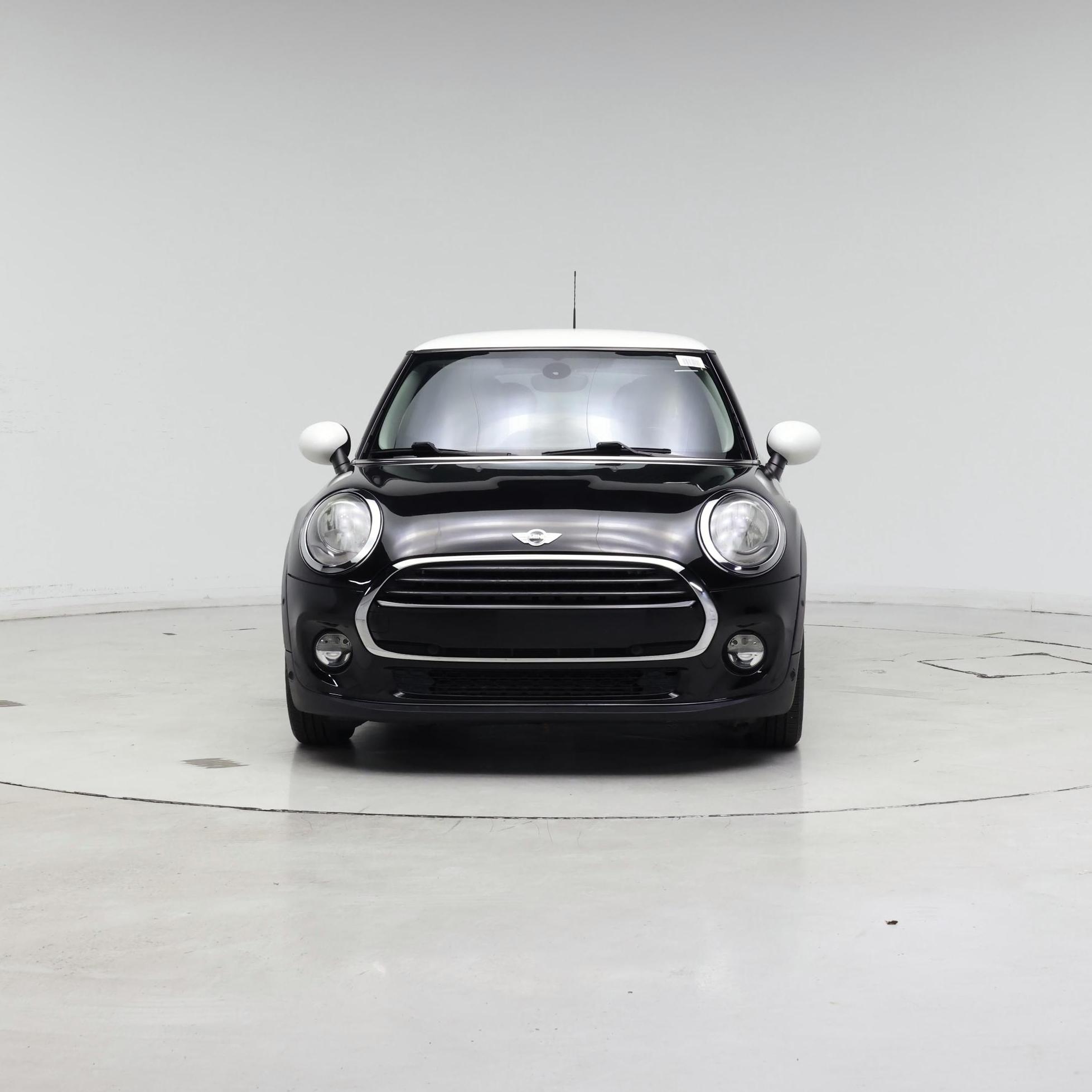 Thumbnail: 2018 MINI Cooper Hardtop - 5