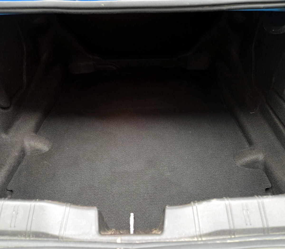 Trunk/Cargo (Seats Up)