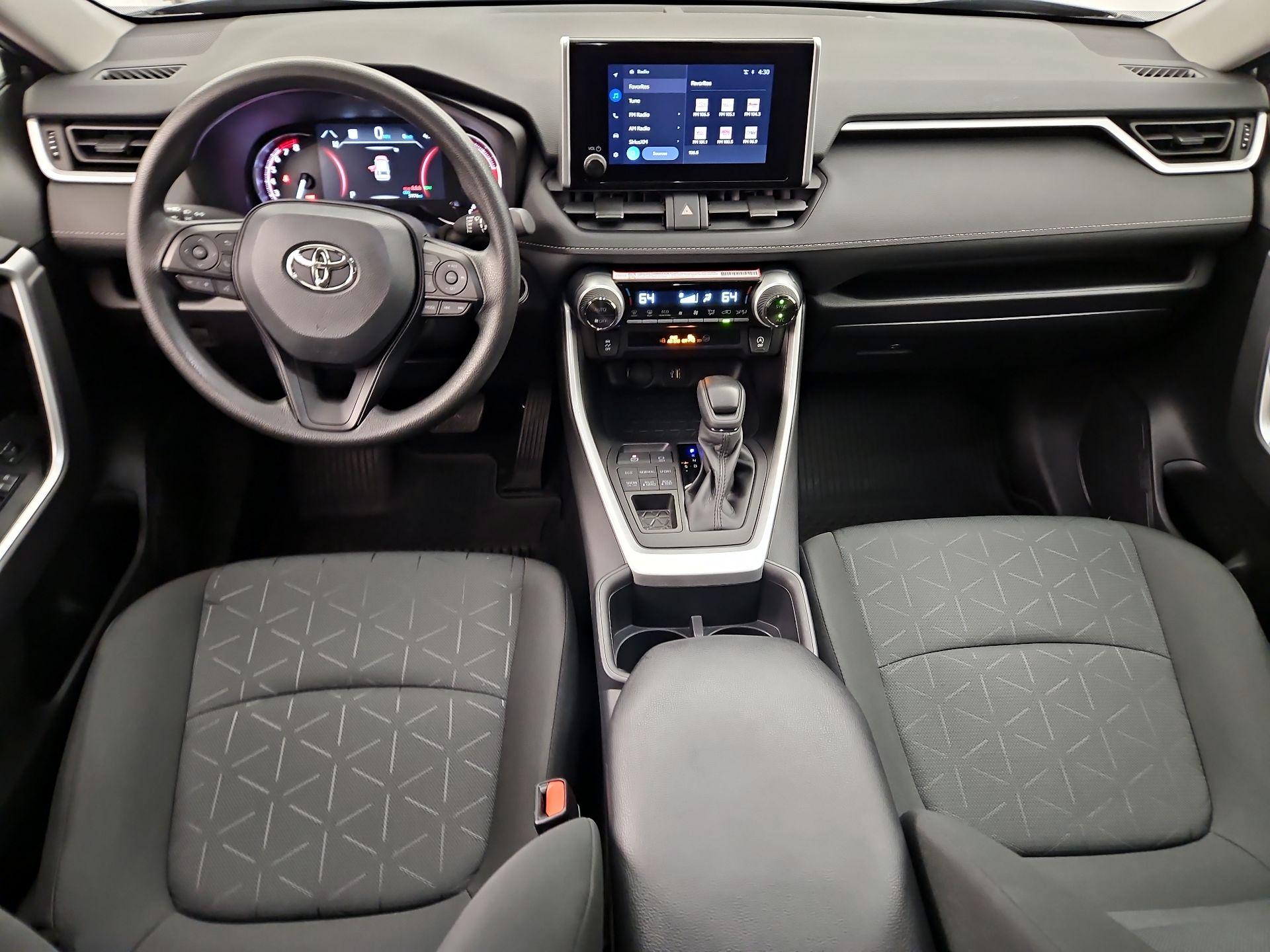 Thumbnail: 2025 Toyota RAV4 - 9