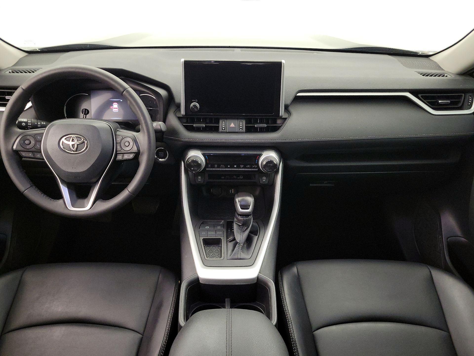 Thumbnail: 2023 Toyota RAV4 - 9