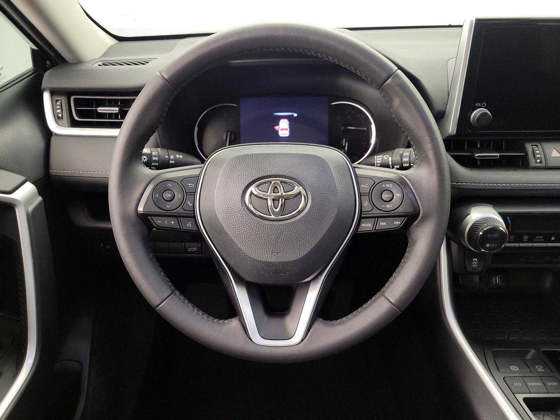 Thumbnail: 2023 Toyota RAV4 - 10