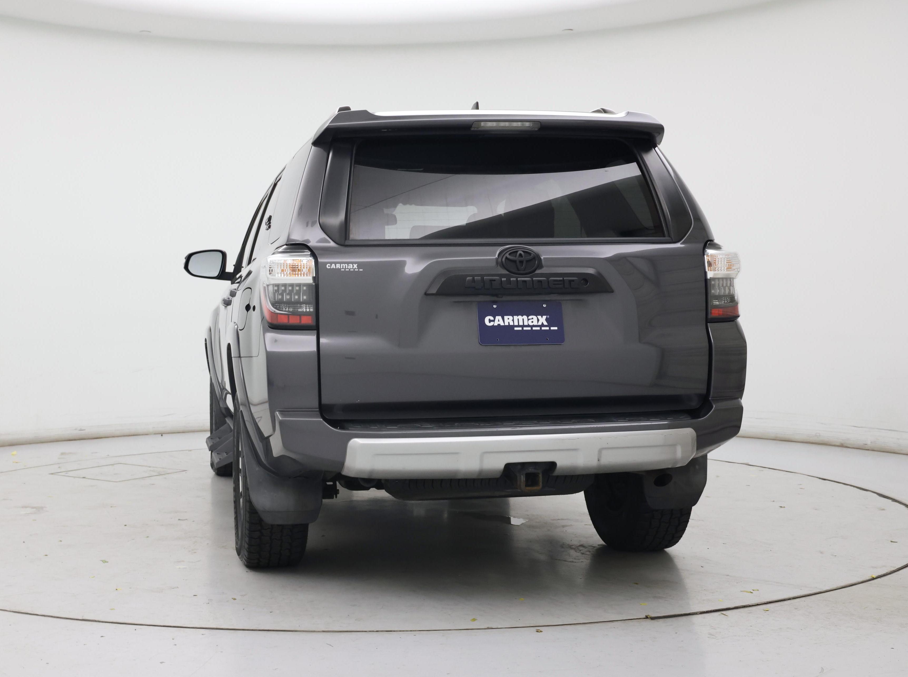 Thumbnail: 2019 Toyota 4Runner - 6