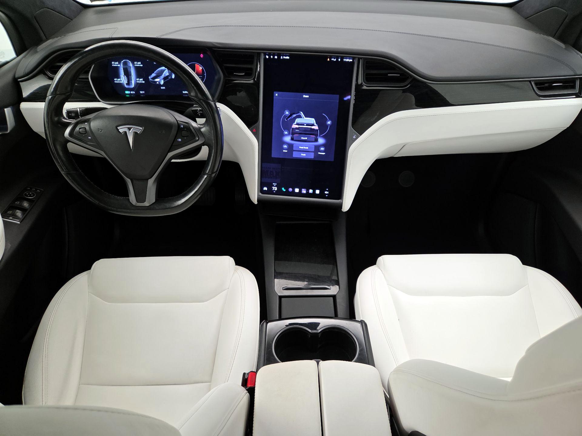 Thumbnail: 2021 Tesla Model X - 9