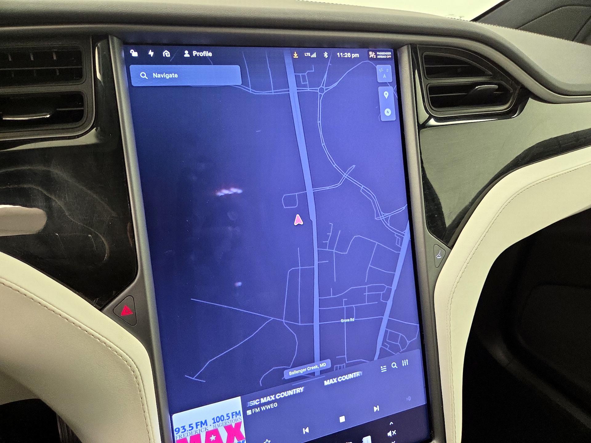 Thumbnail: 2021 Tesla Model X - 14