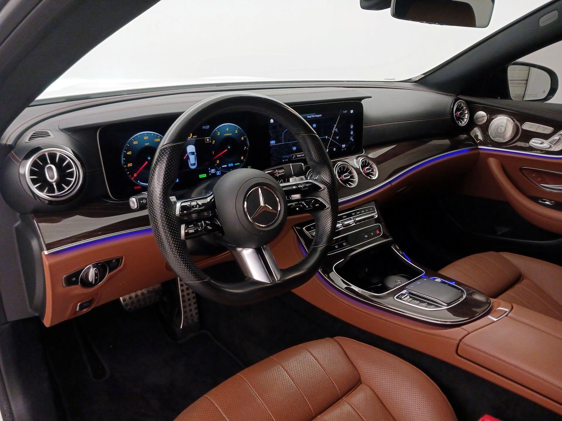 Thumbnail: 2022 Mercedes-Benz E-Class - 9