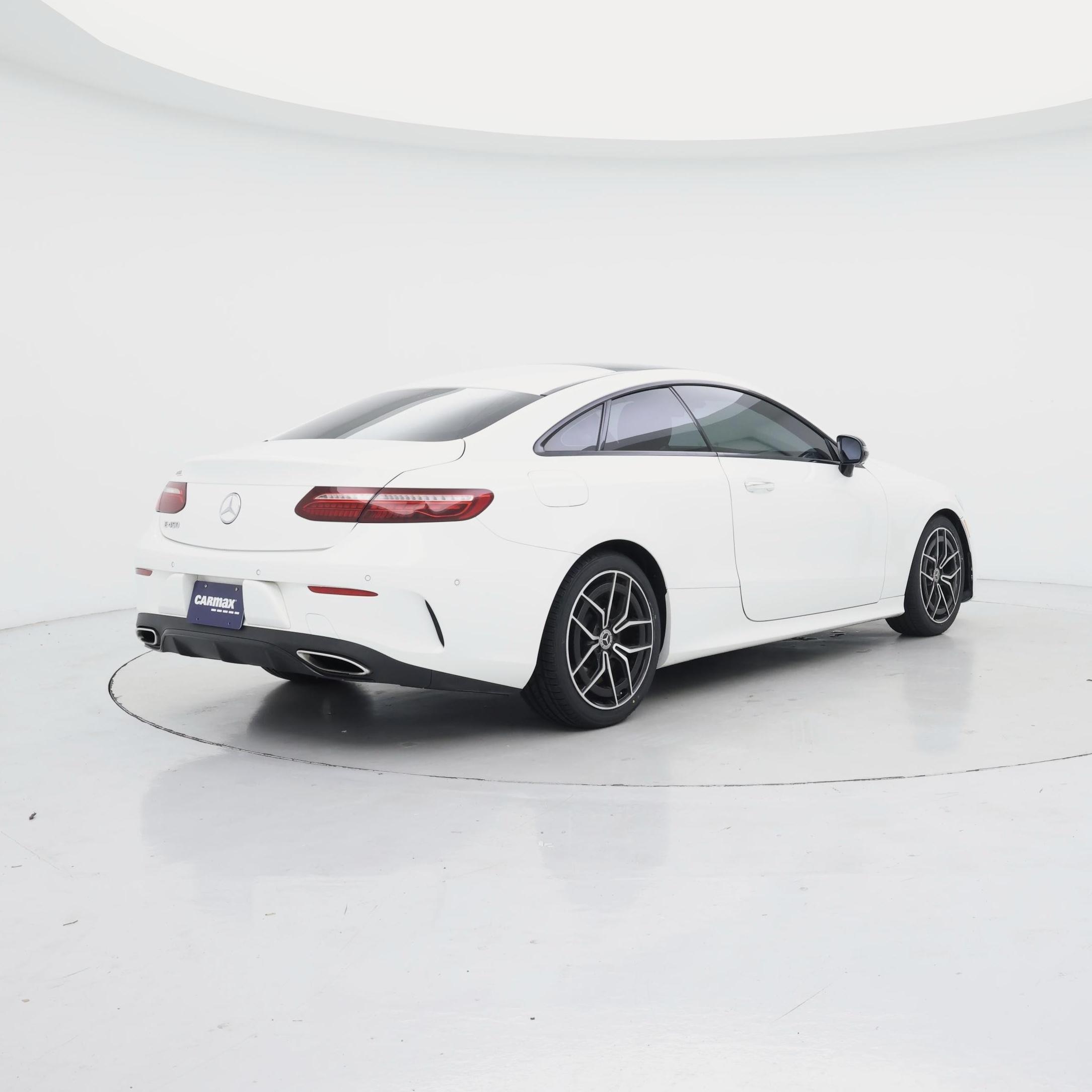 Thumbnail: 2022 Mercedes-Benz E-Class - 8