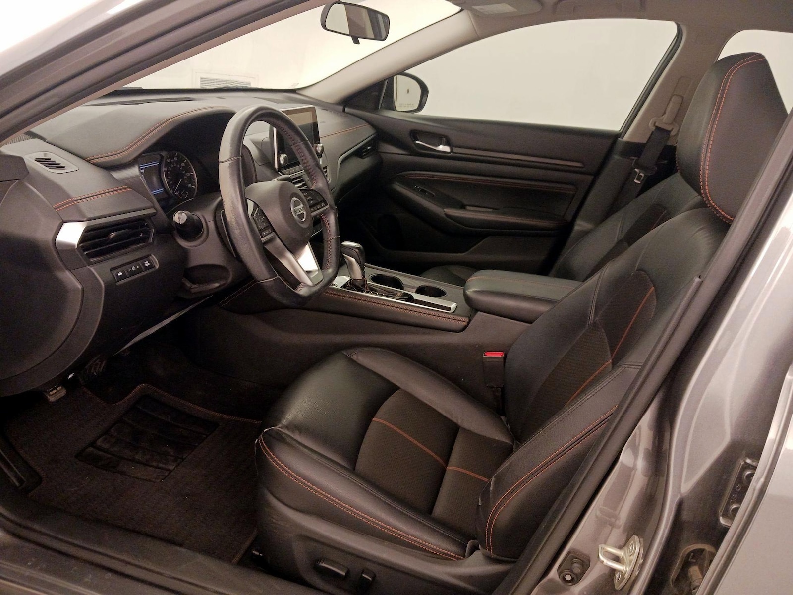 2020 Nissan Altima SR - Photo 12