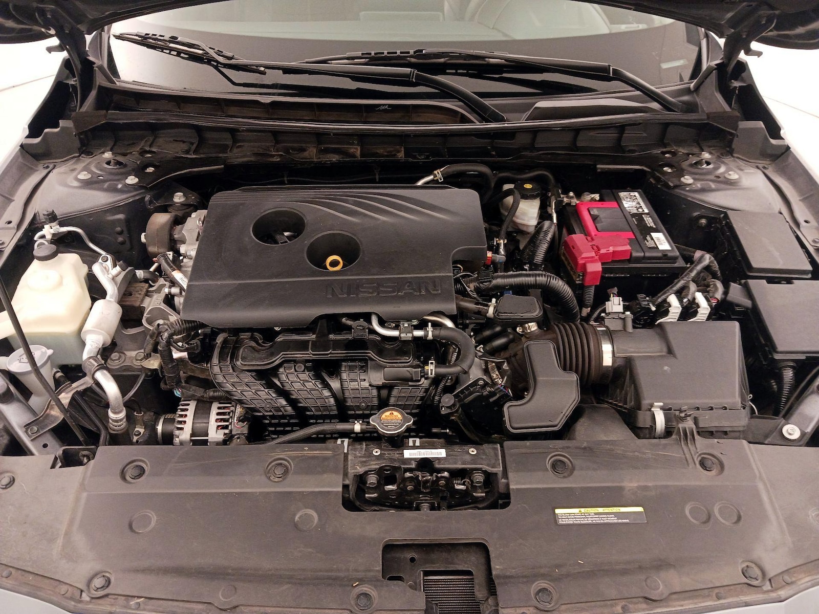 2020 Nissan Altima SR - Photo 22