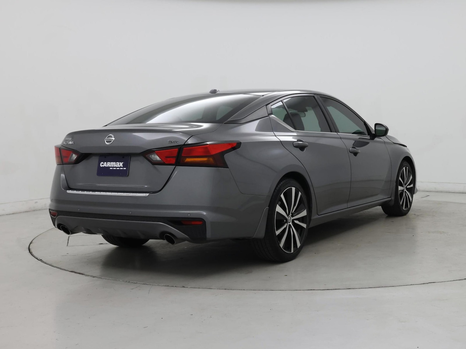 2020 Nissan Altima SR - Photo 9