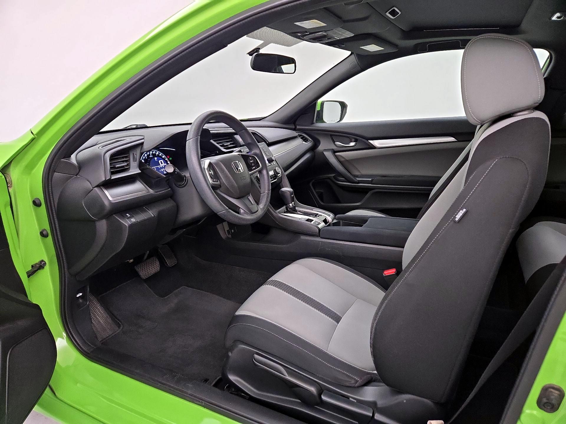 Thumbnail: 2016 Honda Civic - 11