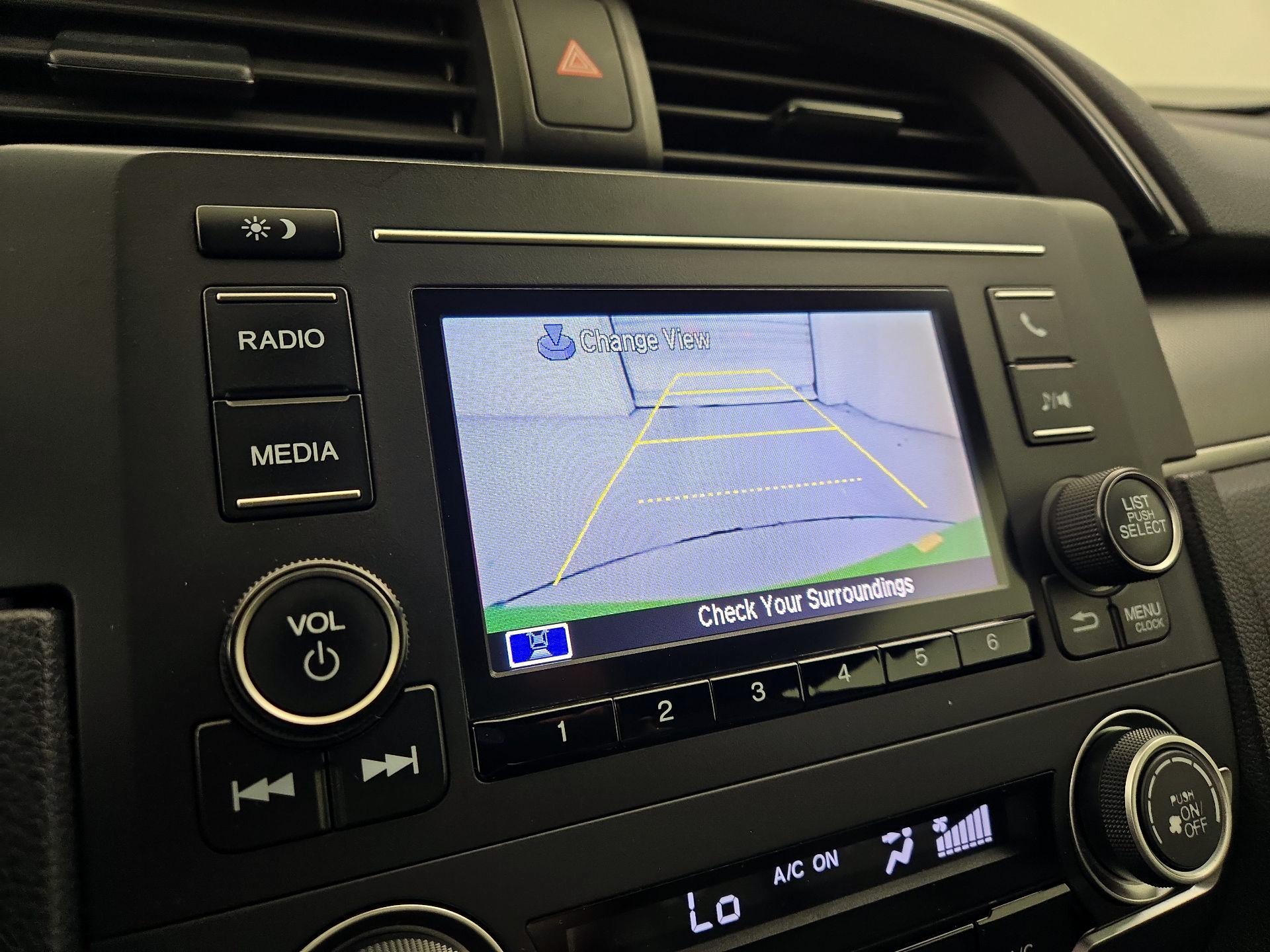 Thumbnail: 2016 Honda Civic - 14