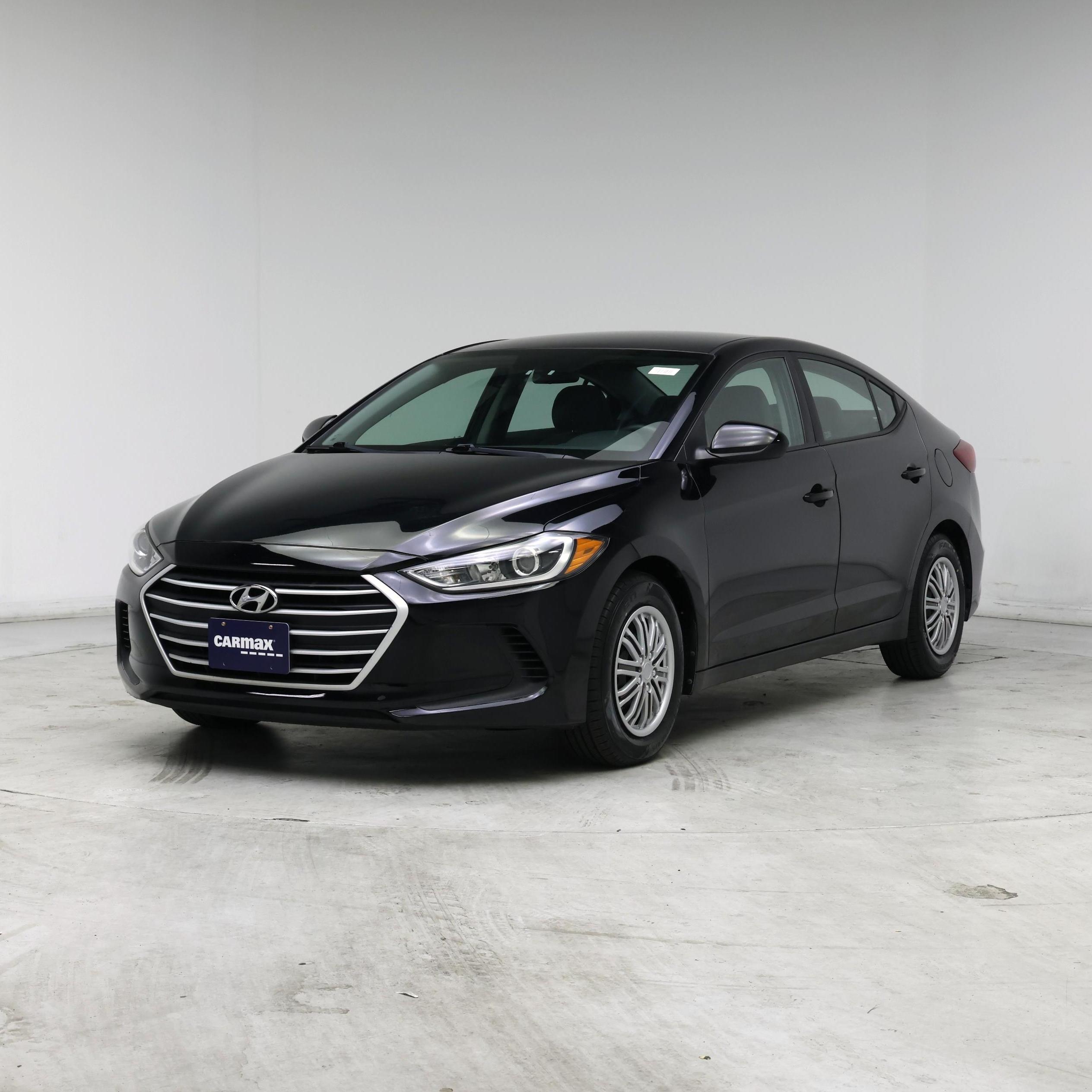 Thumbnail: 2017 Hyundai Elantra - 4
