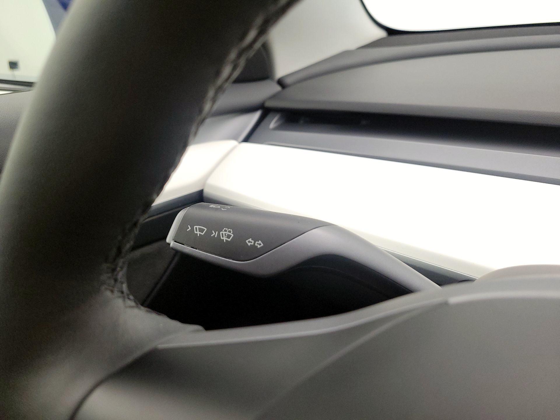 Thumbnail: 2023 Tesla Model 3 - 13