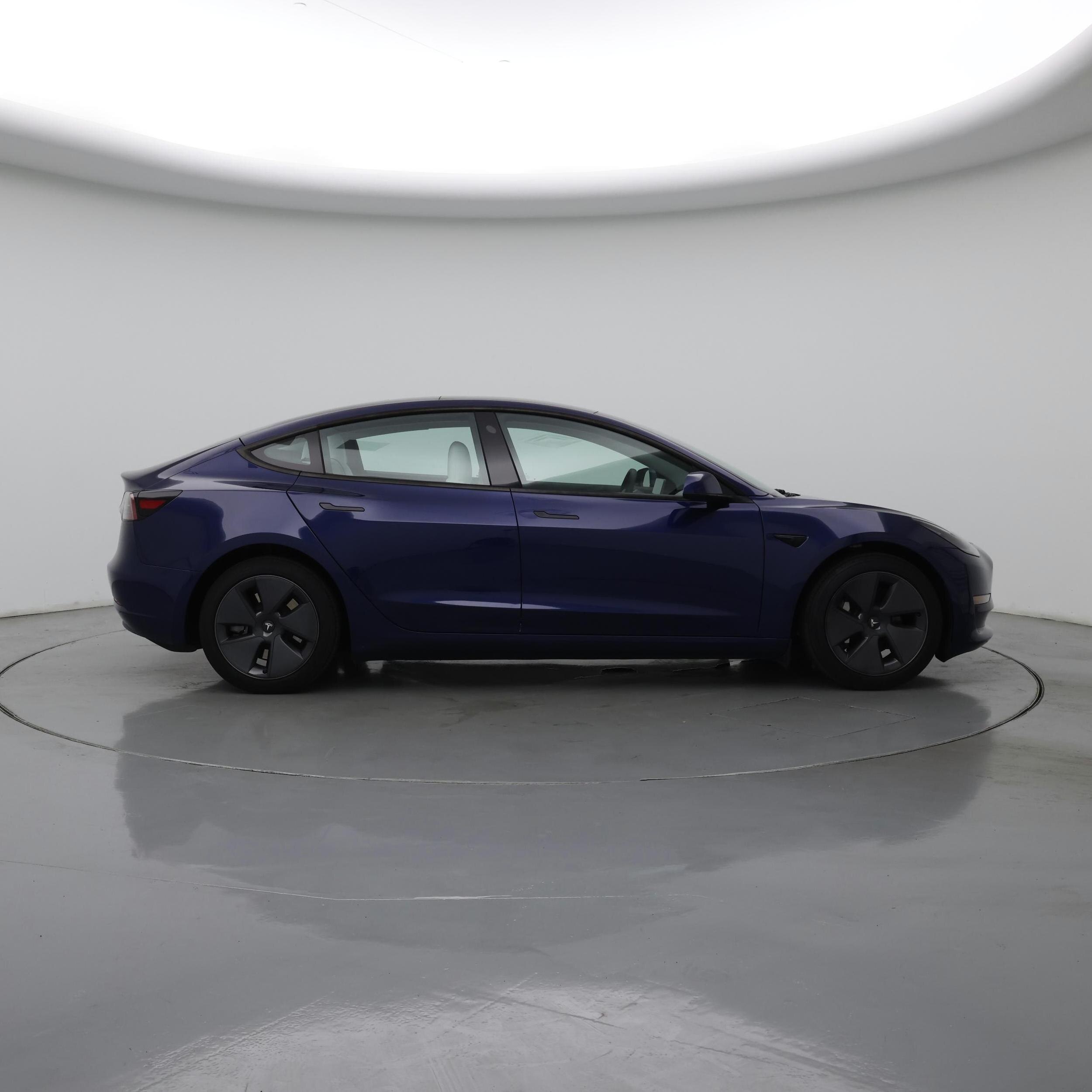 Thumbnail: 2023 Tesla Model 3 - 7