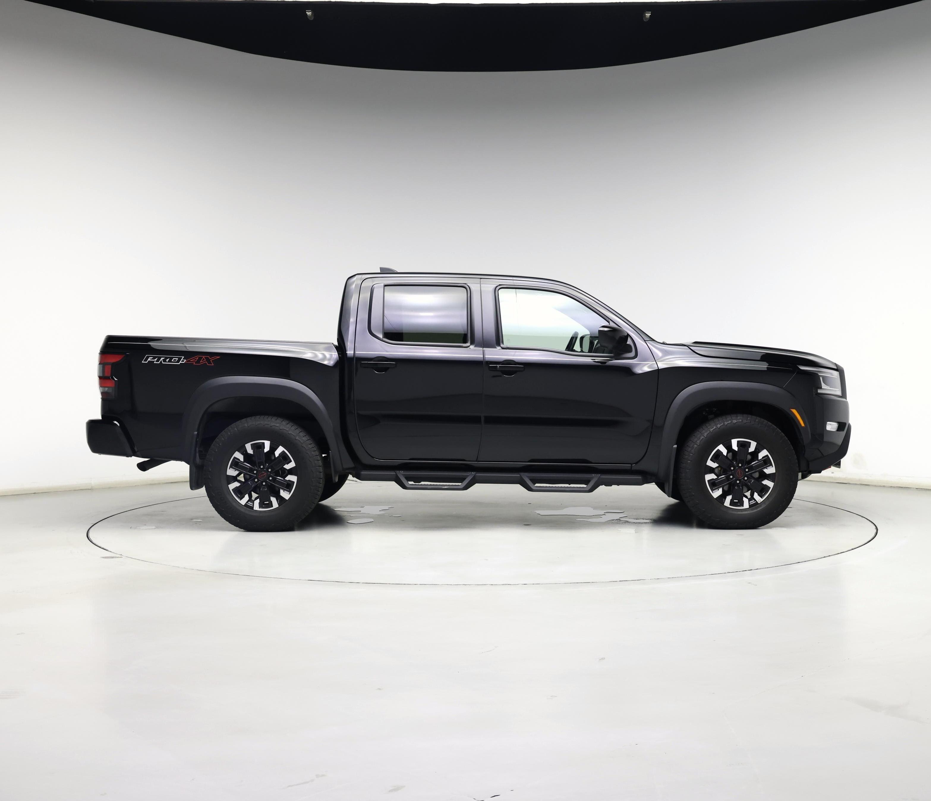 Thumbnail: 2023 Nissan Frontier - 7