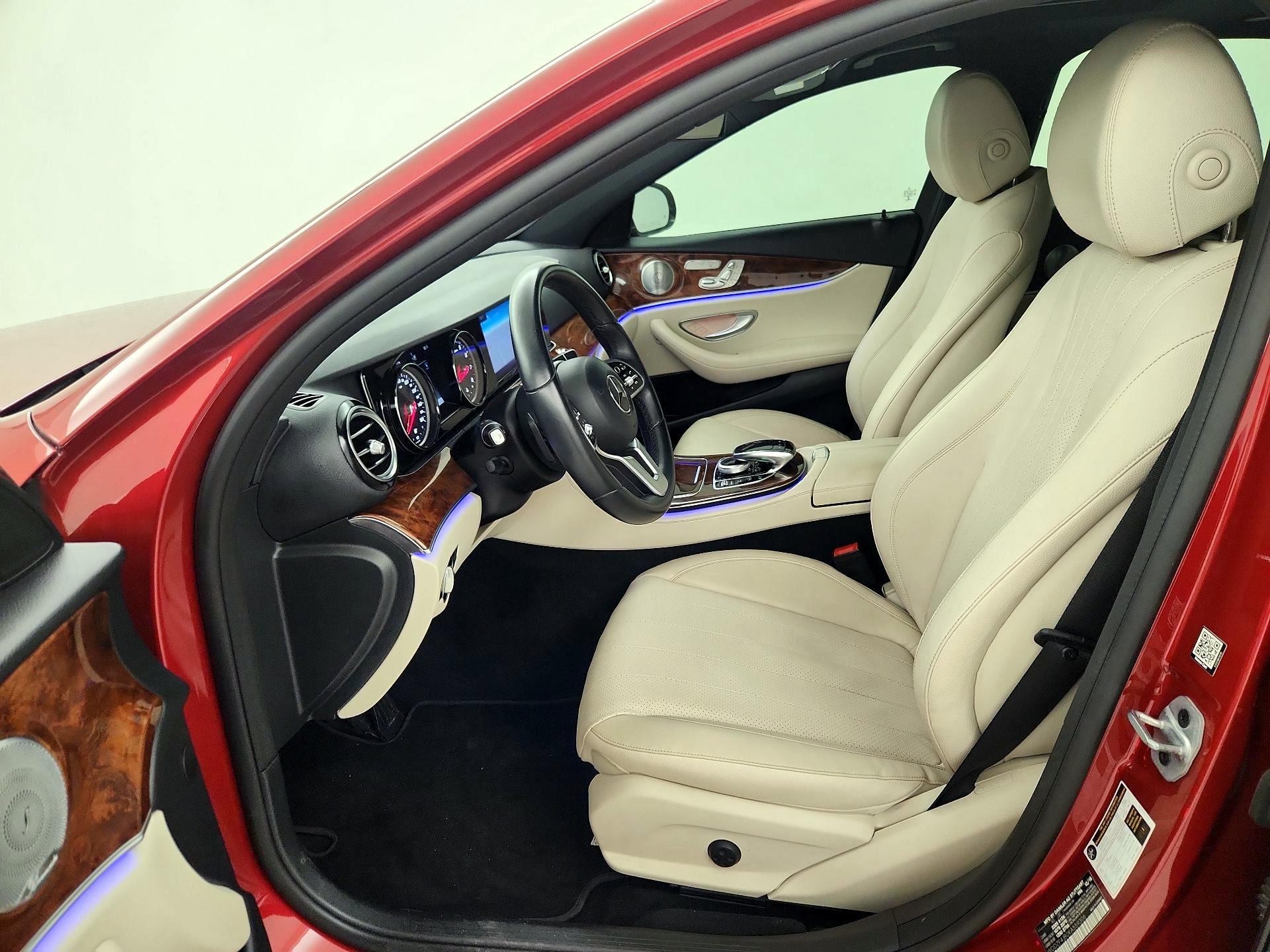 Thumbnail: 2019 Mercedes-Benz E-Class - 11