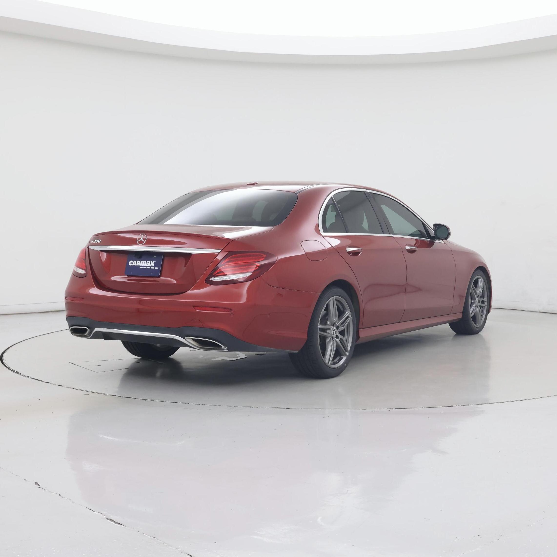 Thumbnail: 2019 Mercedes-Benz E-Class - 8