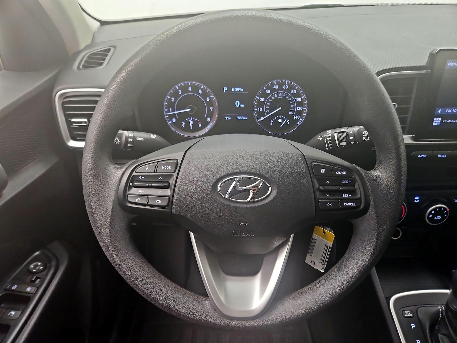 2022 Hyundai Venue SE - Photo 11