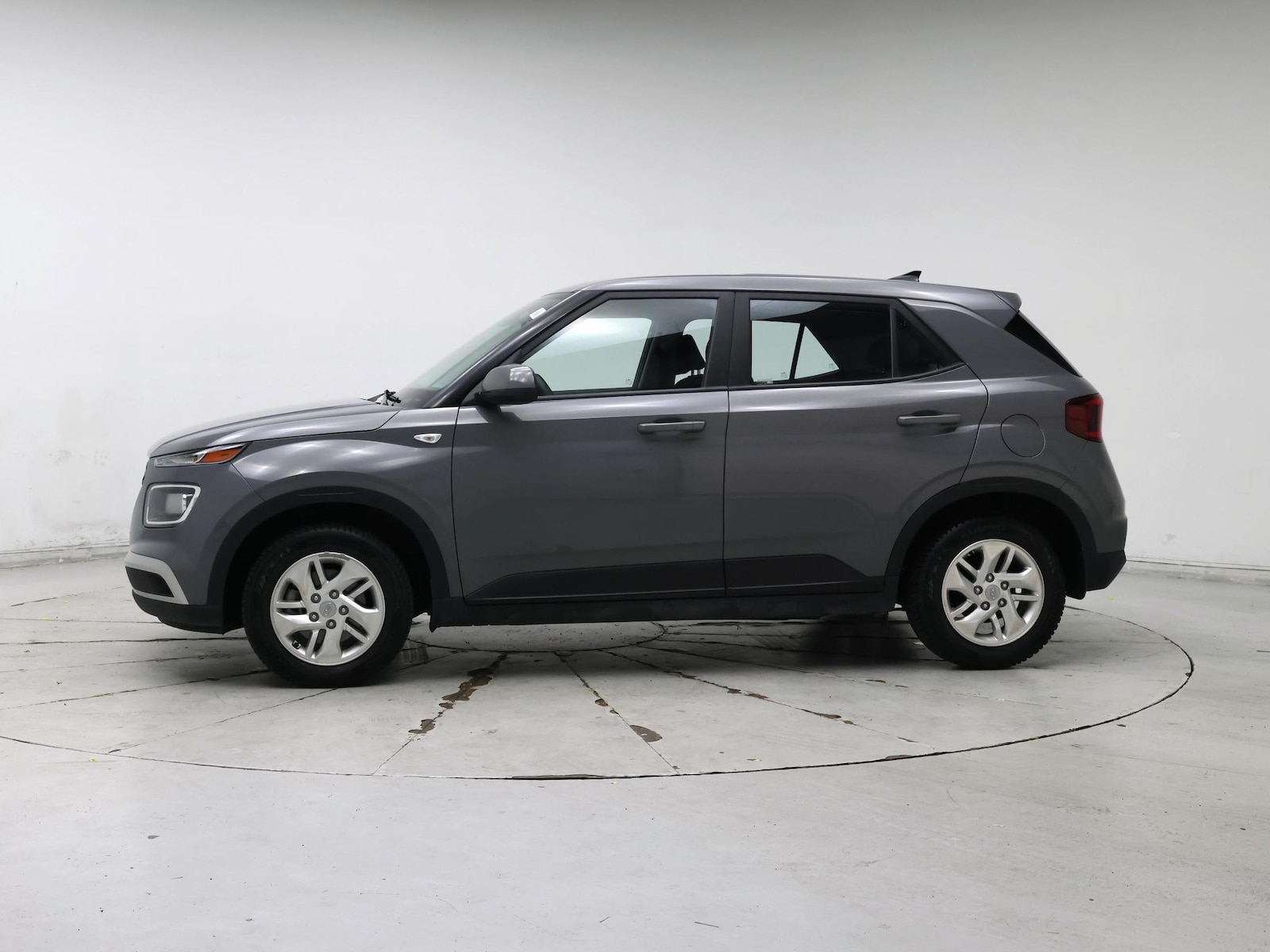 2022 Hyundai Venue SE - Photo 4