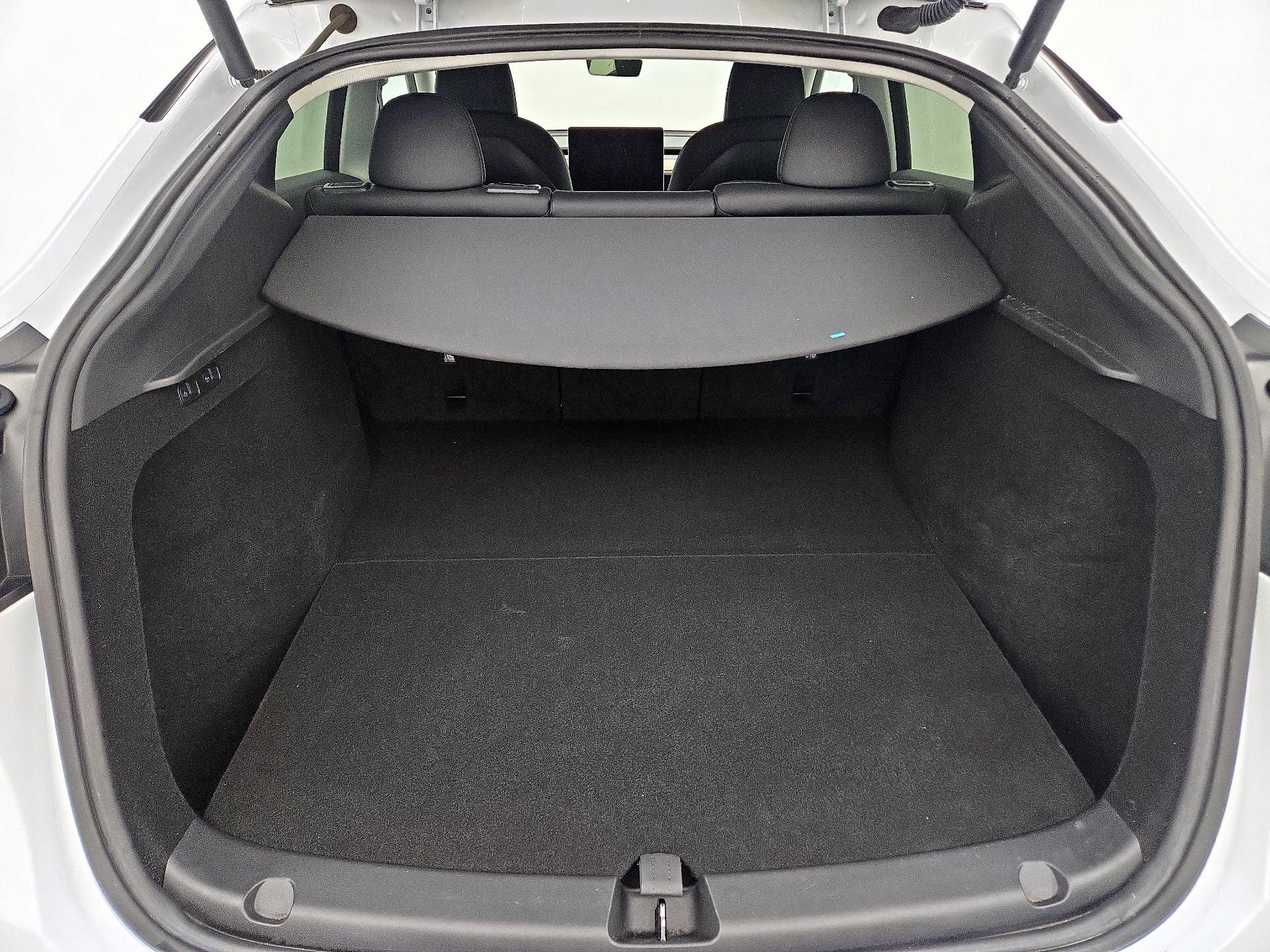 Thumbnail: 2023 Tesla Model Y - 20