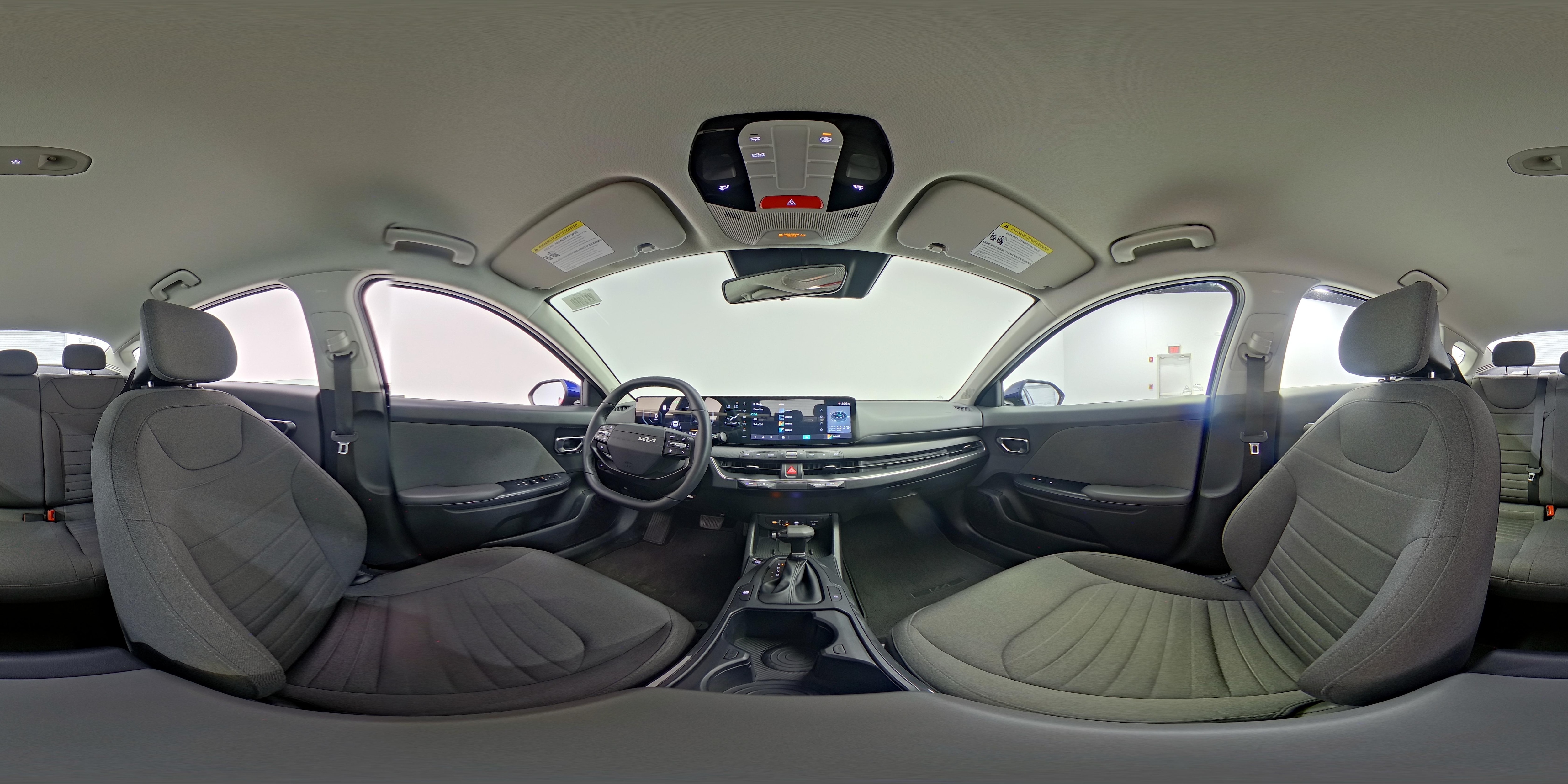 2025 Kia K4 EX - Photo 24