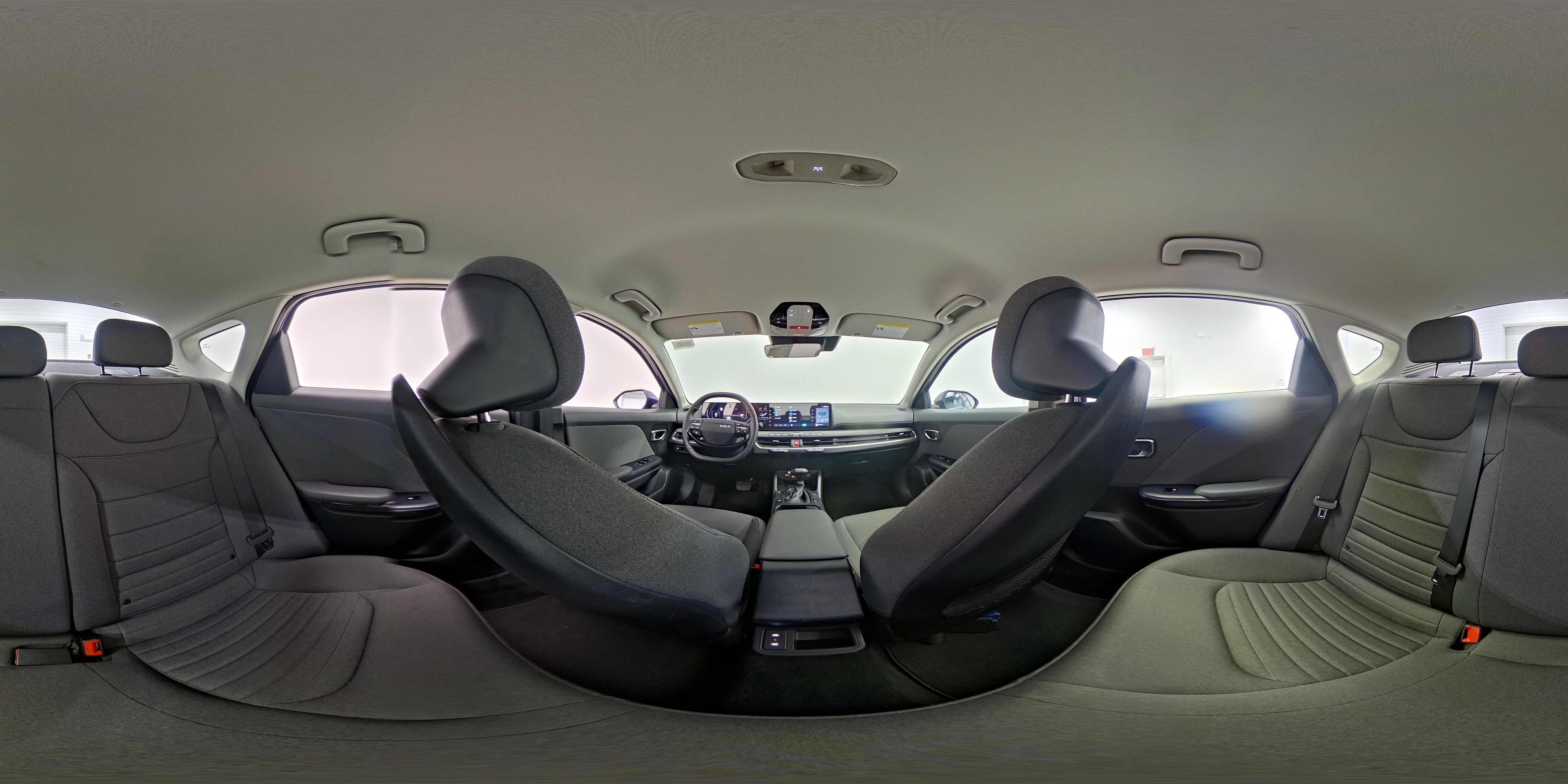 2025 Kia K4 EX - Photo 25