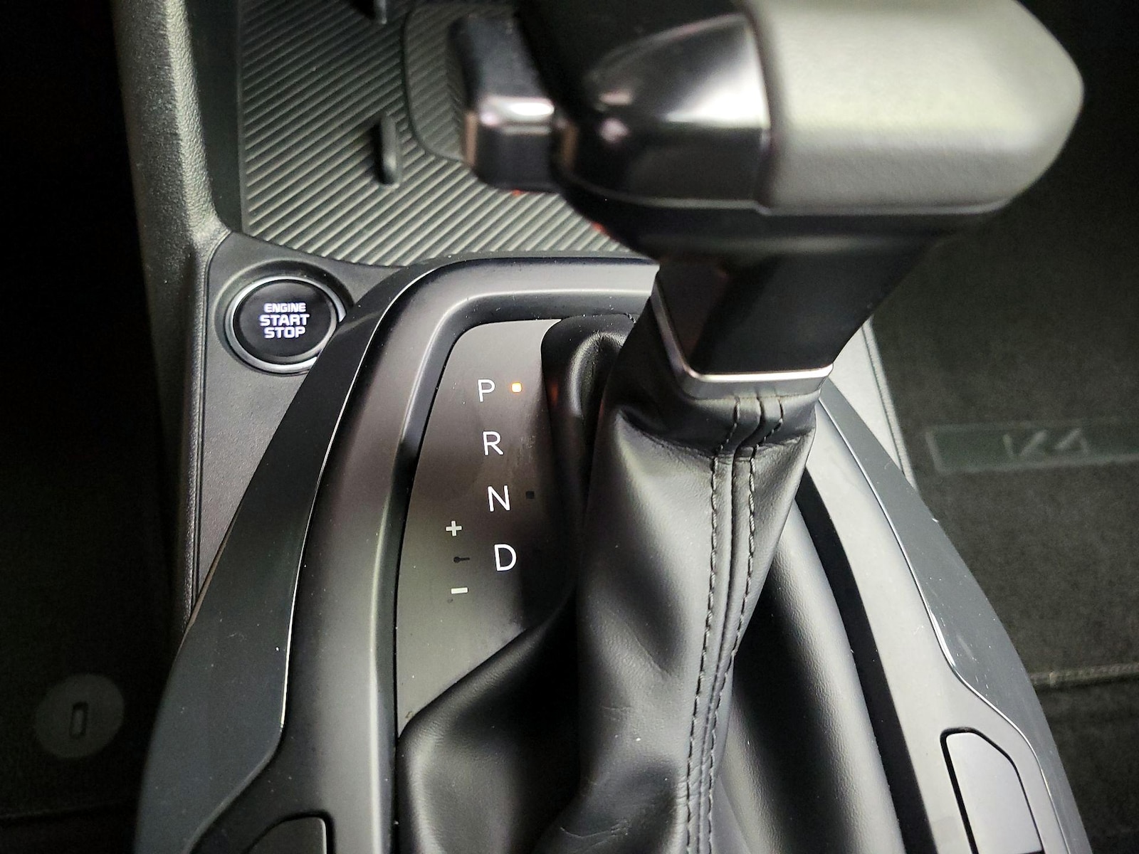 2025 Kia K4 EX - Photo 18